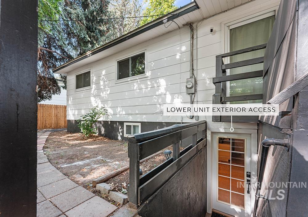 614 S Lawrence Ave, Boise, Idaho 83709, 4 Bedrooms, 3 Bathrooms, Residential For Sale, Price $585,000, 98999663