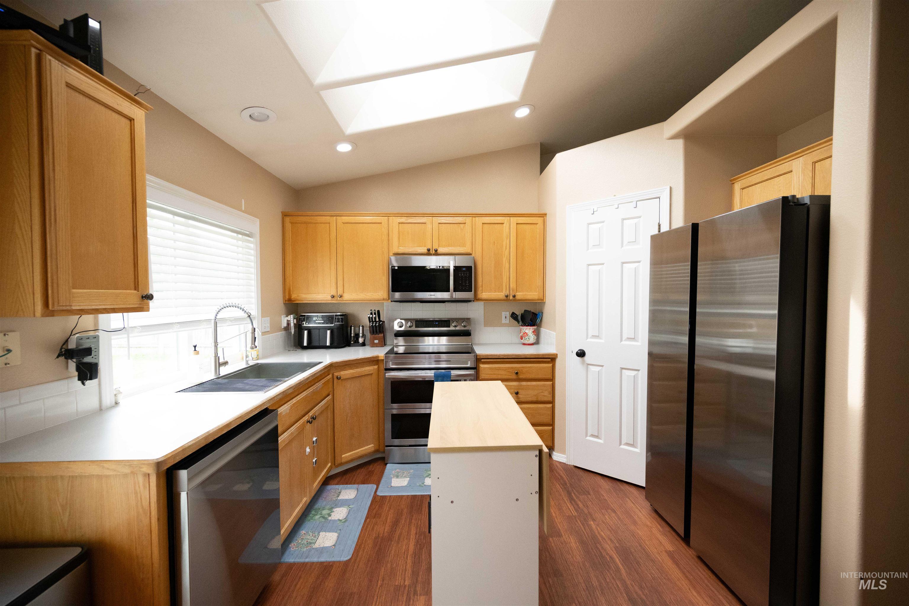 830 Partridge Drive, Mountain Home, Idaho 83647, 3 Bedrooms, 2 Bathrooms, Residential For Sale, Price $349,999, 98999667