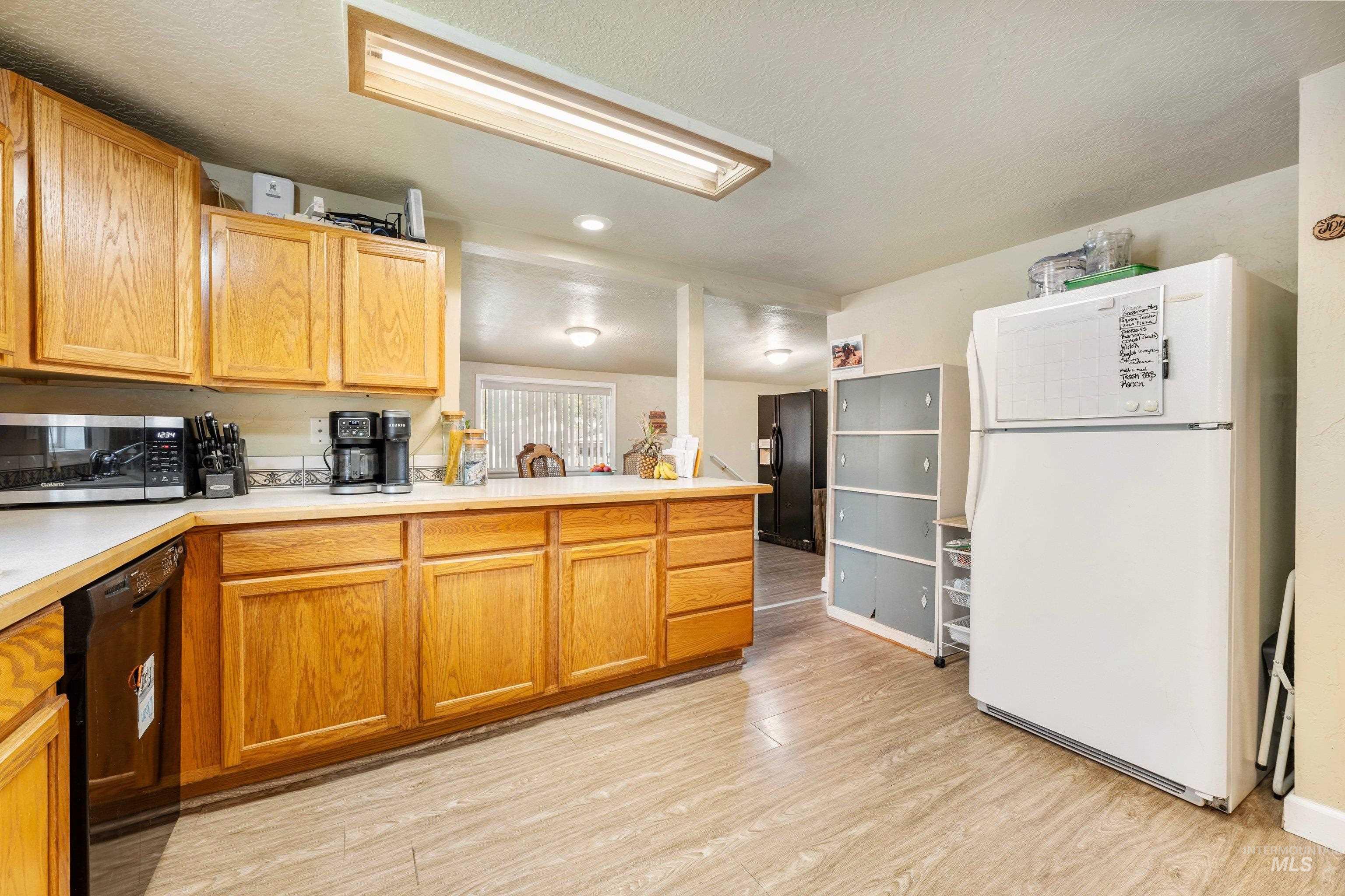 503 20th Avenue N, Nampa, Idaho 83687, 4 Bedrooms, 2 Bathrooms, Residential For Sale, Price $334,900, 98999668