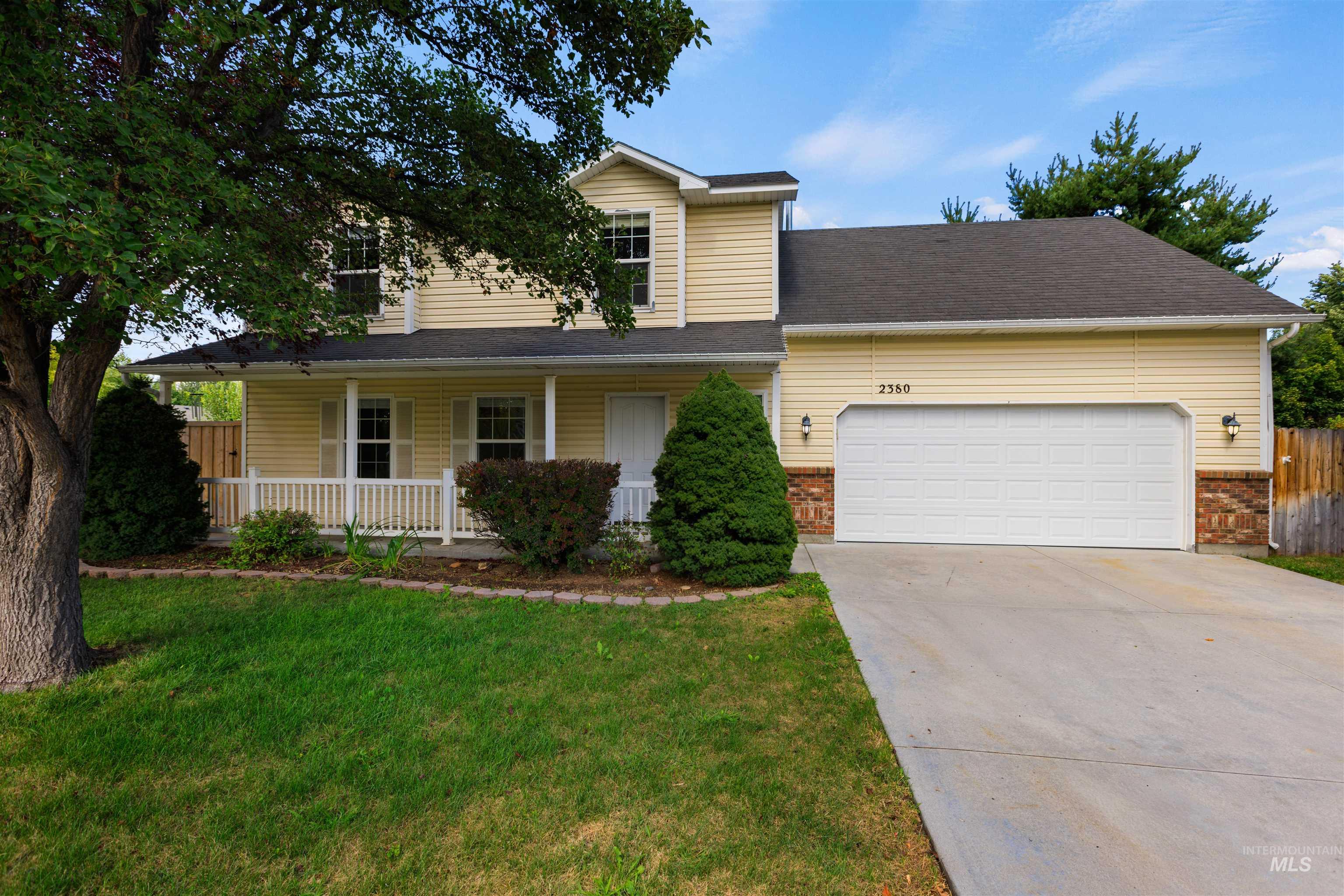 2380 W Baystone Dr, Meridian, Idaho 83646, 3 Bedrooms, 2.5 Bathrooms, Residential For Sale, Price $449,900,MLS 98999671