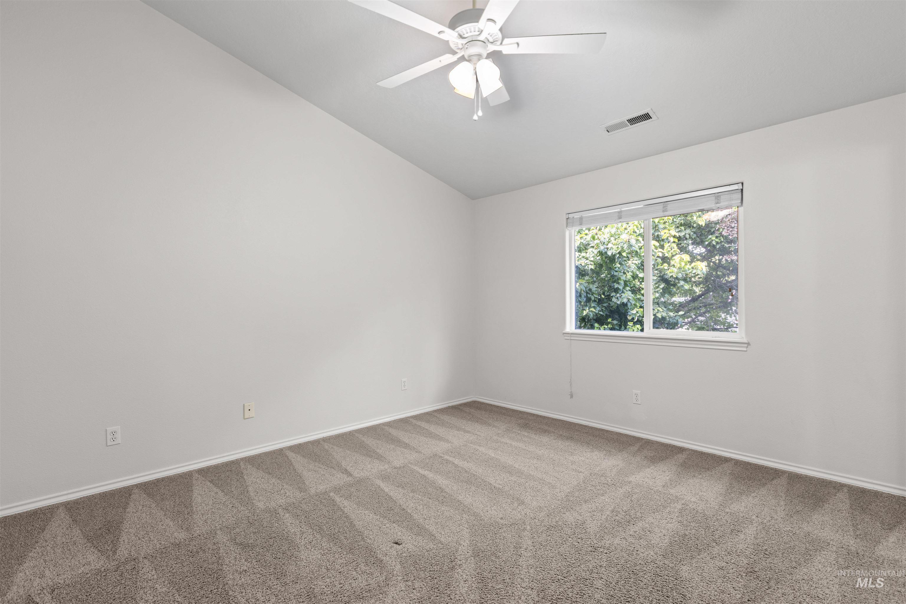 2380 W Baystone Dr, Meridian, Idaho 83646, 3 Bedrooms, 2.5 Bathrooms, Residential For Sale, Price $449,900,MLS 98999671