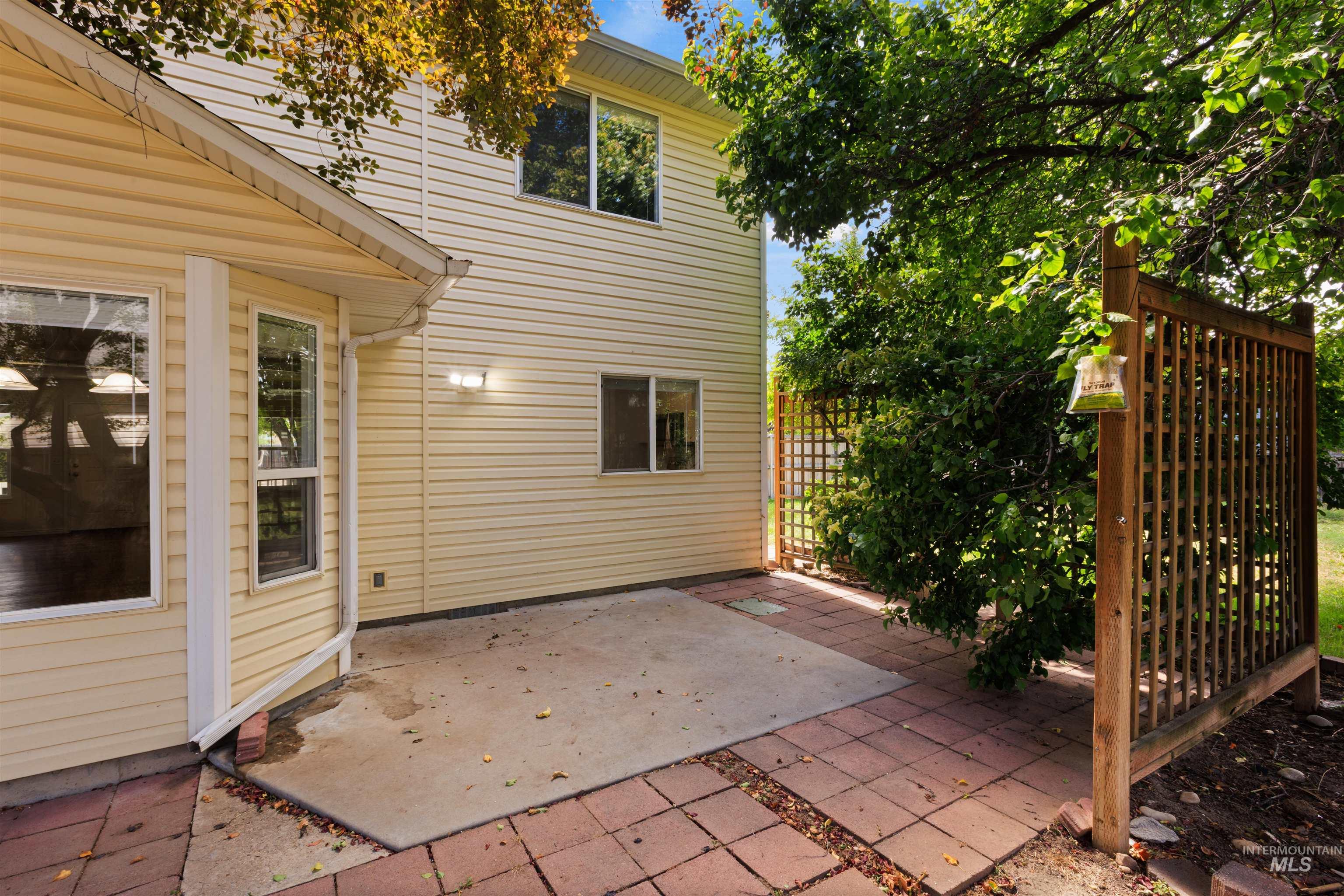 2380 W Baystone Dr, Meridian, Idaho 83646, 3 Bedrooms, 2.5 Bathrooms, Residential For Sale, Price $449,900,MLS 98999671