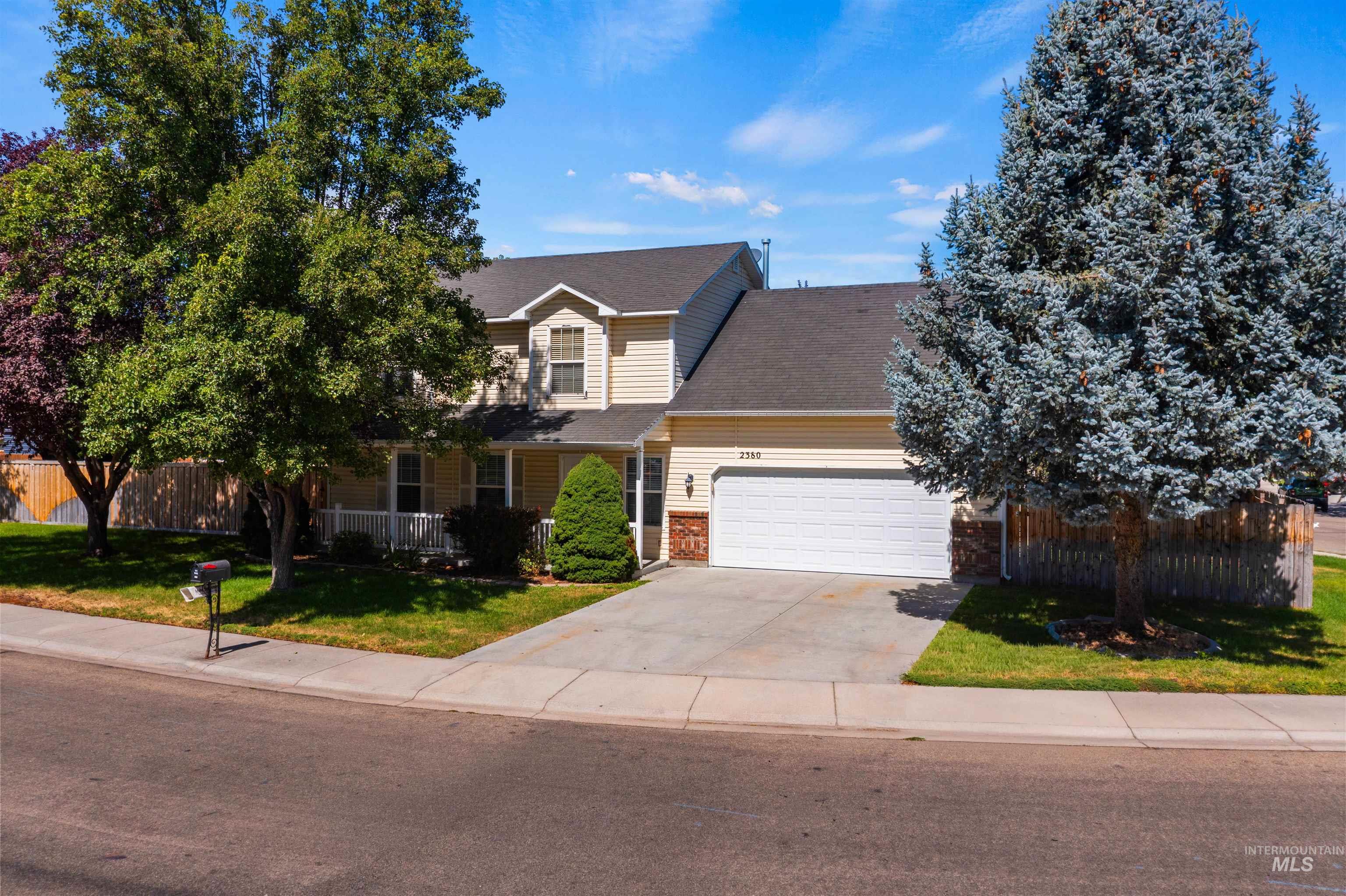 2380 W Baystone Dr, Meridian, Idaho 83646, 3 Bedrooms, 2.5 Bathrooms, Residential For Sale, Price $449,900,MLS 98999671
