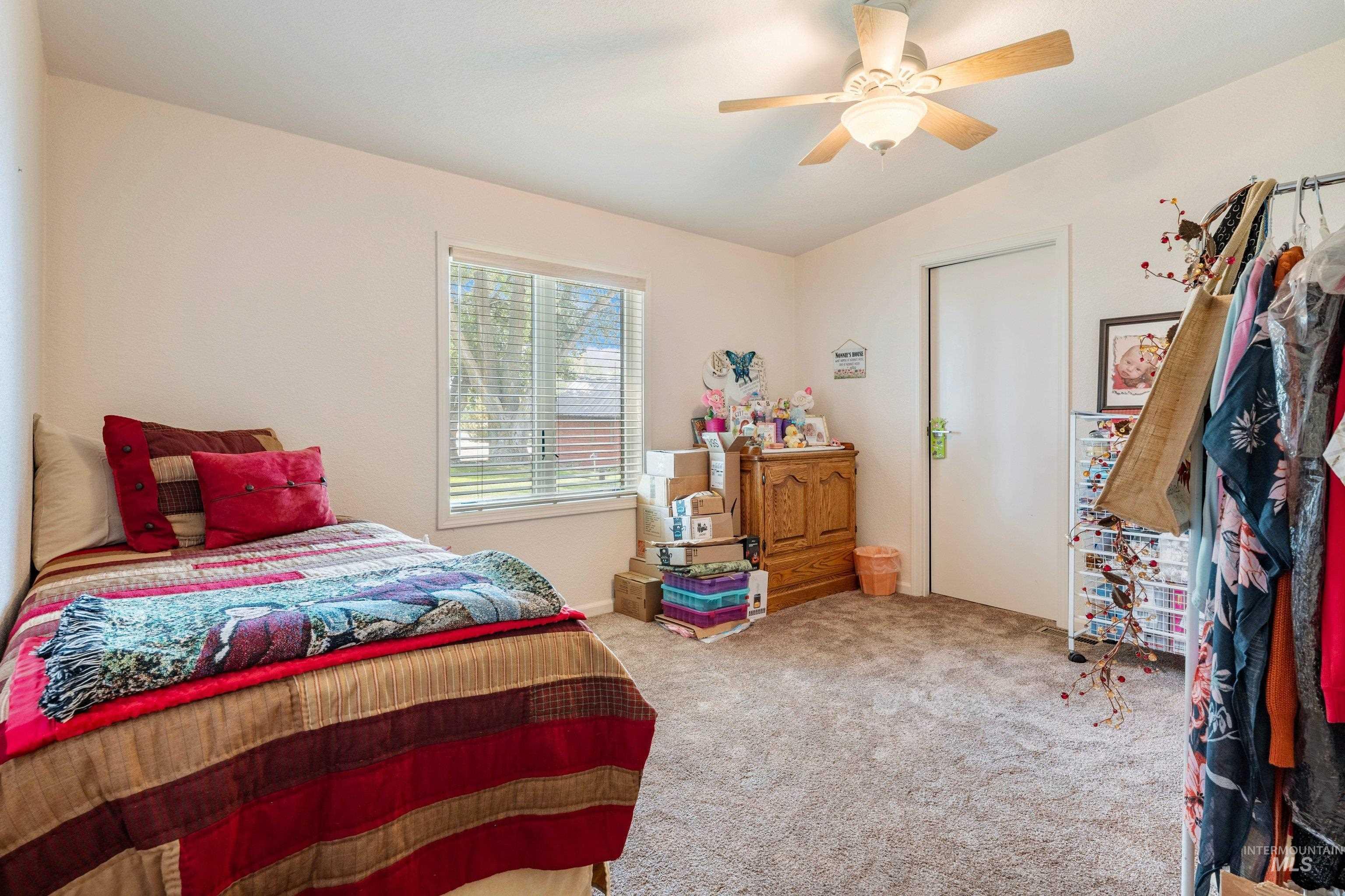 2370 W Lake Hazel Rd, Meridian, Idaho 83642, 3 Bedrooms, 2 Bathrooms, Residential For Sale, Price $869,900, 98999676