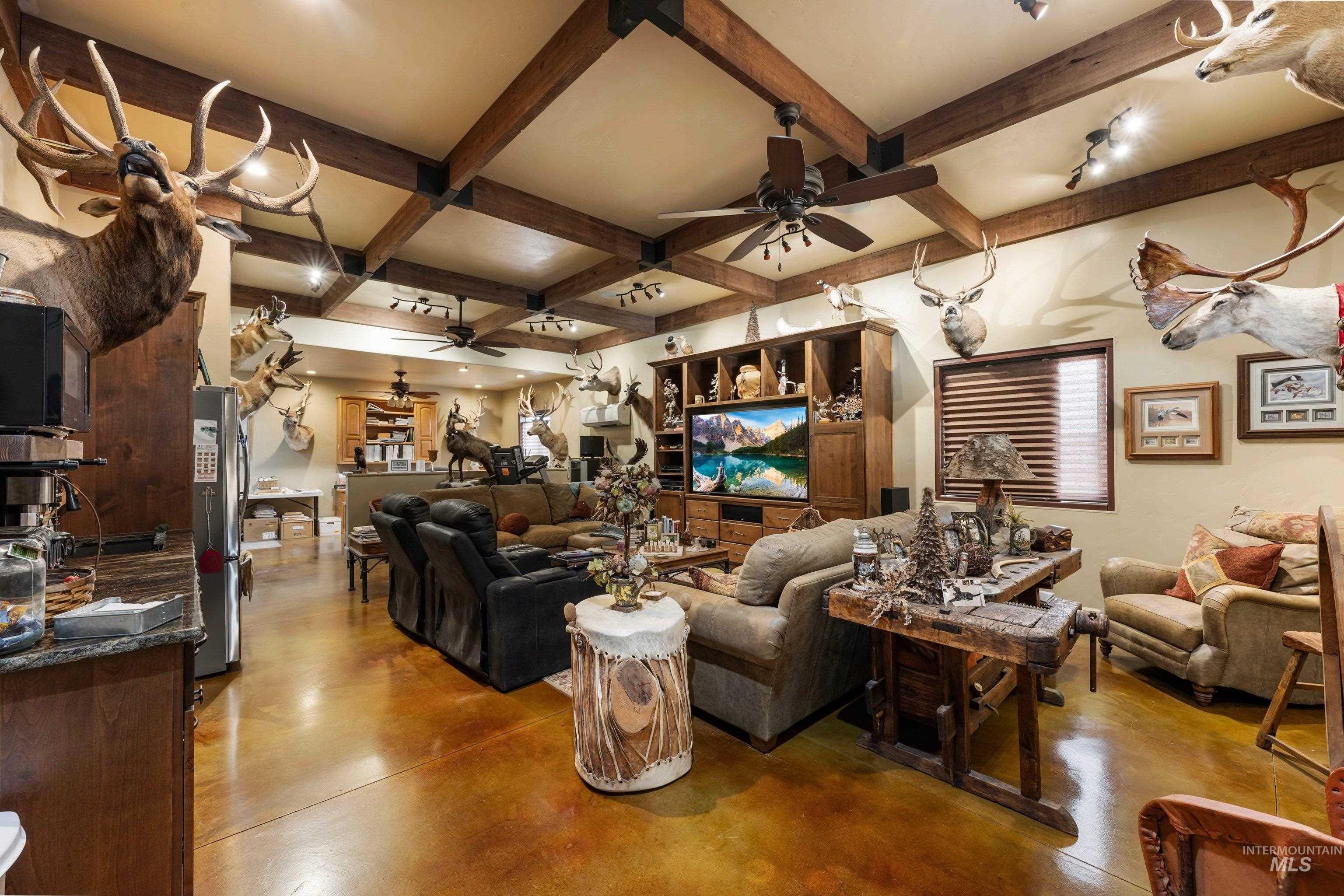 2370 W Lake Hazel Rd, Meridian, Idaho 83642, 3 Bedrooms, 2 Bathrooms, Residential For Sale, Price $869,900, 98999676