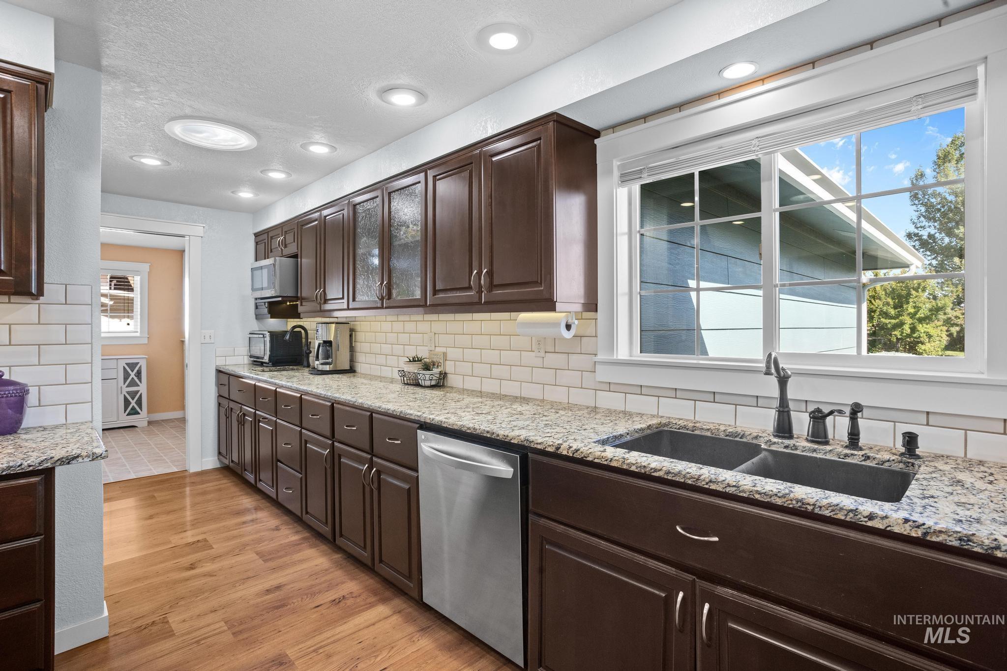 11841 W Tioga St, Boise, Idaho 83709, 3 Bedrooms, 2.5 Bathrooms, Residential For Sale, Price $625,000, 98999677