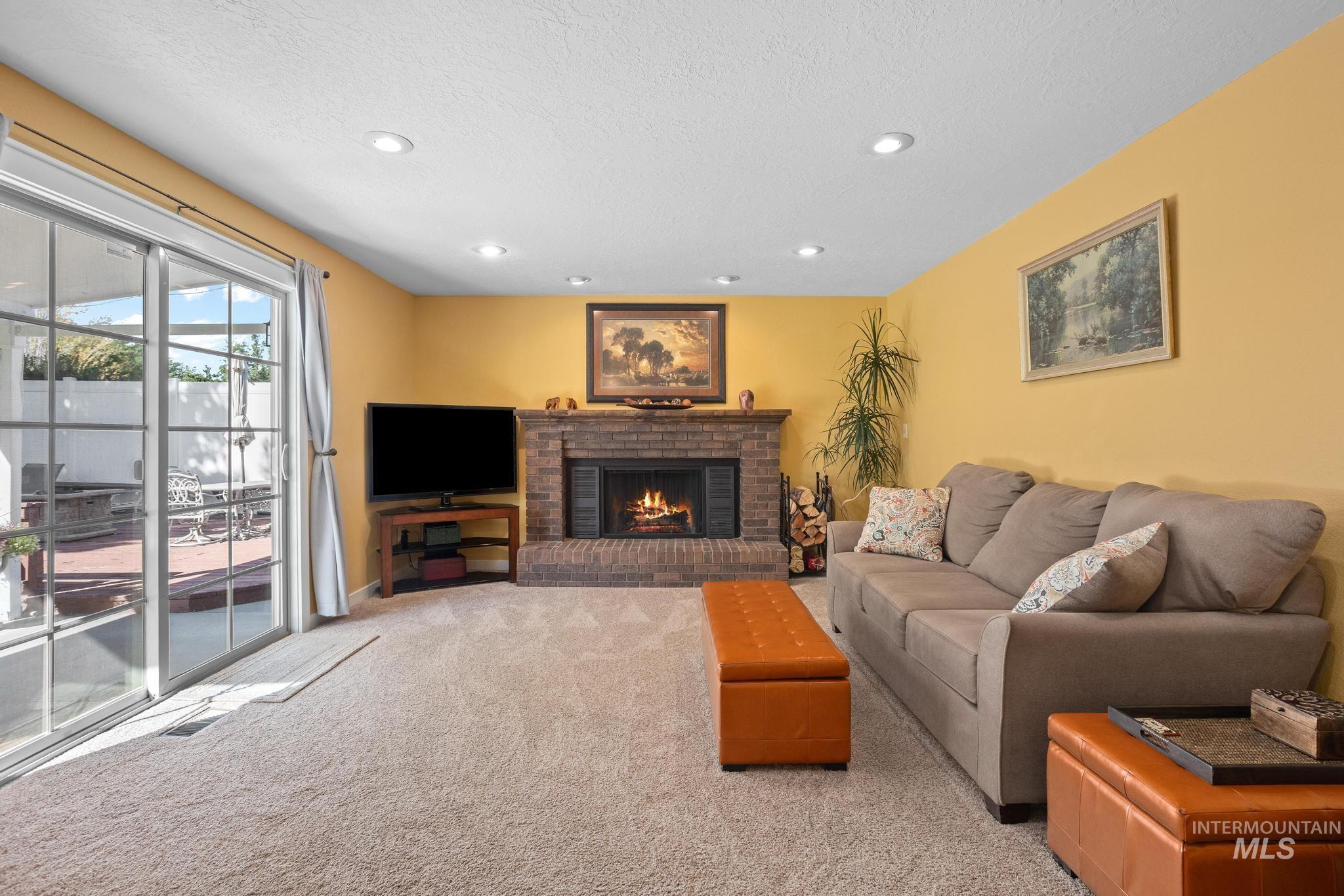 11841 W Tioga St, Boise, Idaho 83709, 3 Bedrooms, 2.5 Bathrooms, Residential For Sale, Price $625,000, 98999677