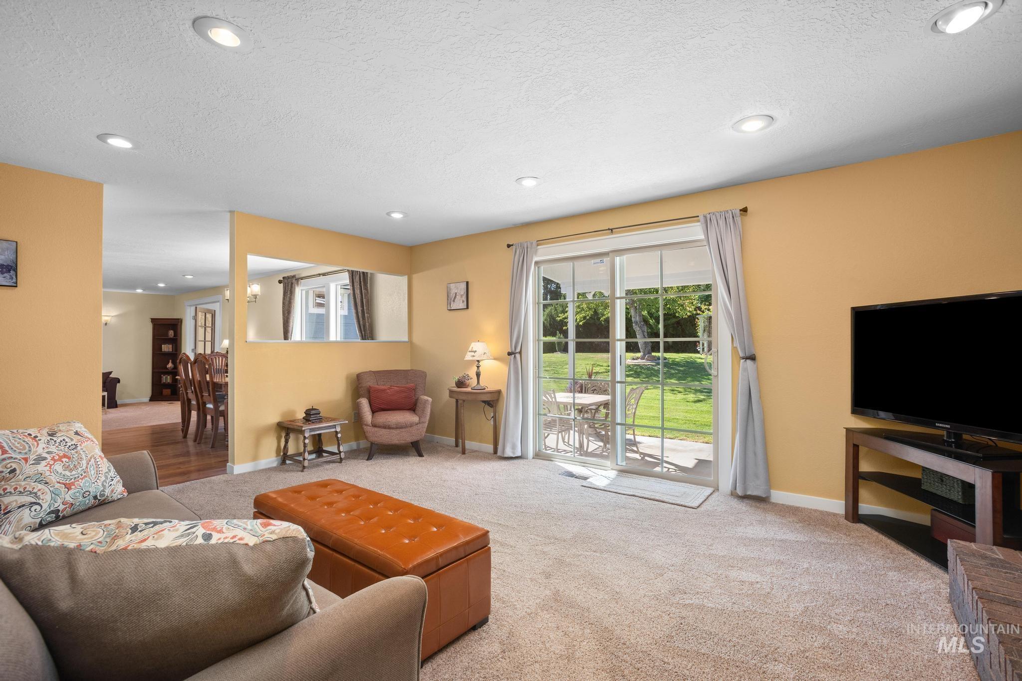 11841 W Tioga St, Boise, Idaho 83709, 3 Bedrooms, 2.5 Bathrooms, Residential For Sale, Price $625,000, 98999677