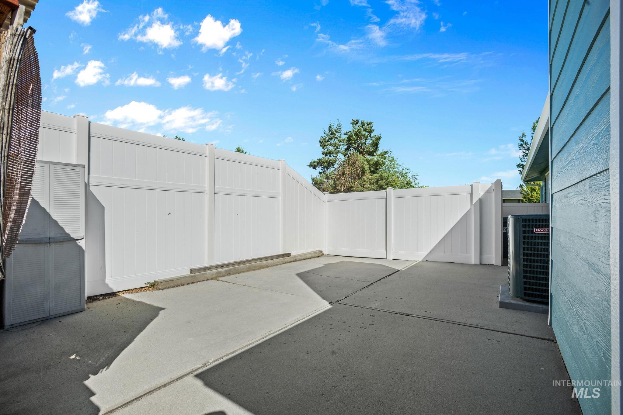 11841 W Tioga St, Boise, Idaho 83709, 3 Bedrooms, 2.5 Bathrooms, Residential For Sale, Price $625,000, 98999677