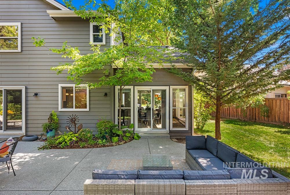 2797 S Swallowtail Ln, Boise, Idaho 83706, 4 Bedrooms, 2.5 Bathrooms, Residential For Sale, Price $899,000, 98999680