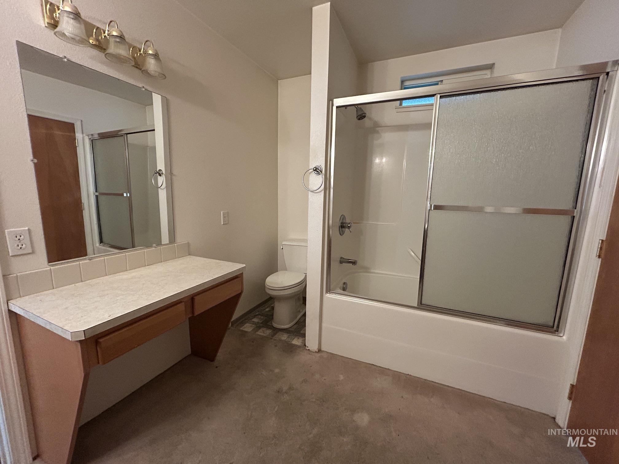 3319 5th St, Lewiston, Idaho 83501, 2 Bedrooms, 2 Bathrooms, Residential For Sale, Price $289,000, 98999682