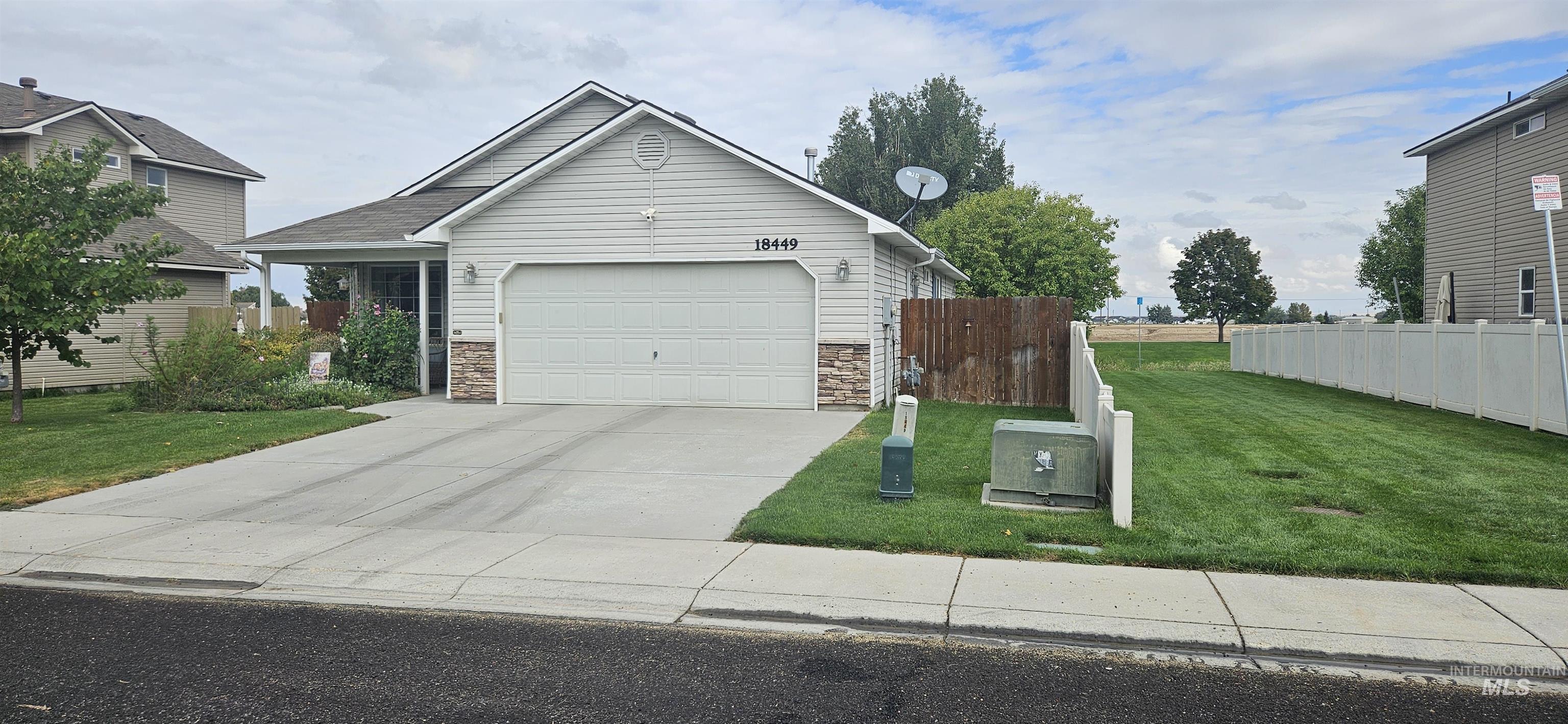 18449 Viceroy Place, Nampa, Idaho 83687, 3 Bedrooms, 2 Bathrooms, Residential For Sale, Price $365,990, 98999683
