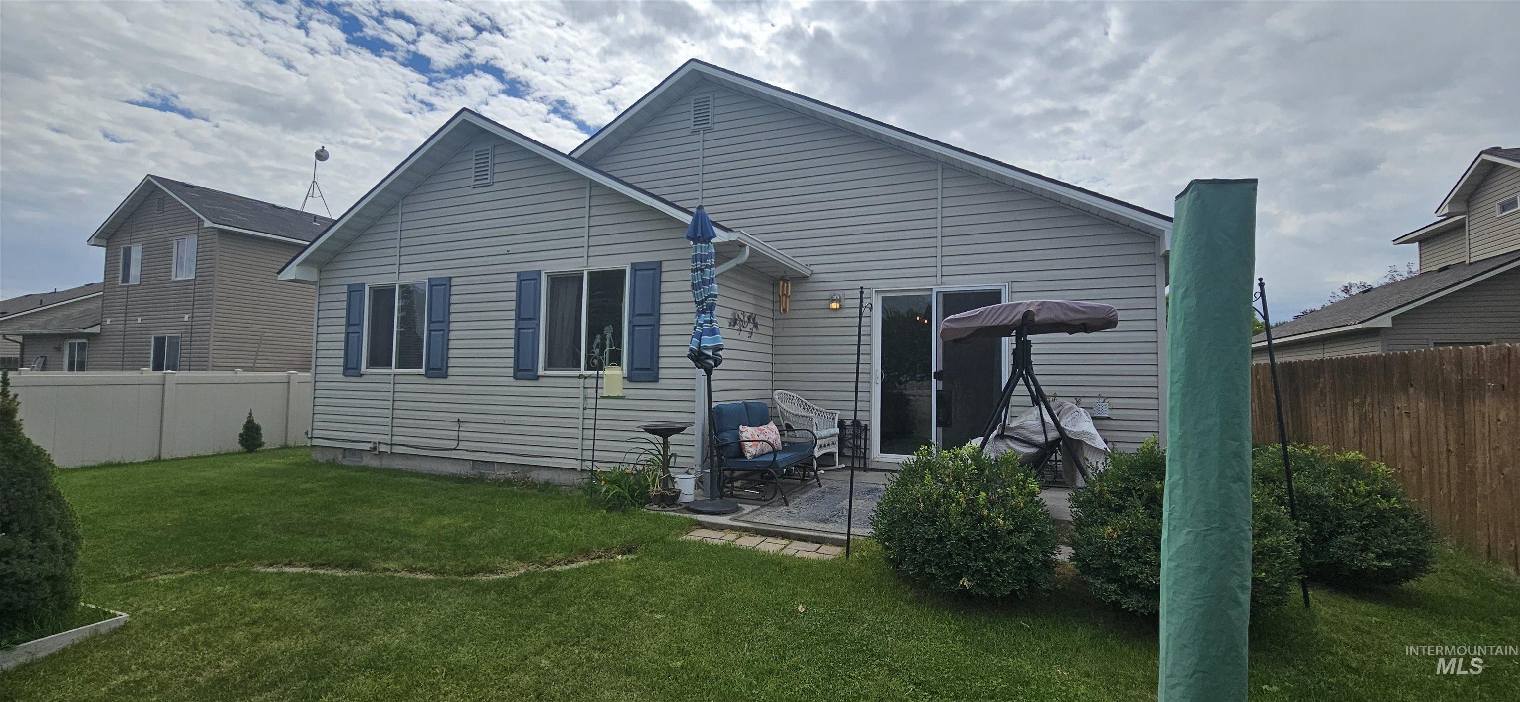 18449 Viceroy Place, Nampa, Idaho 83687, 3 Bedrooms, 2 Bathrooms, Residential For Sale, Price $365,990, 98999683