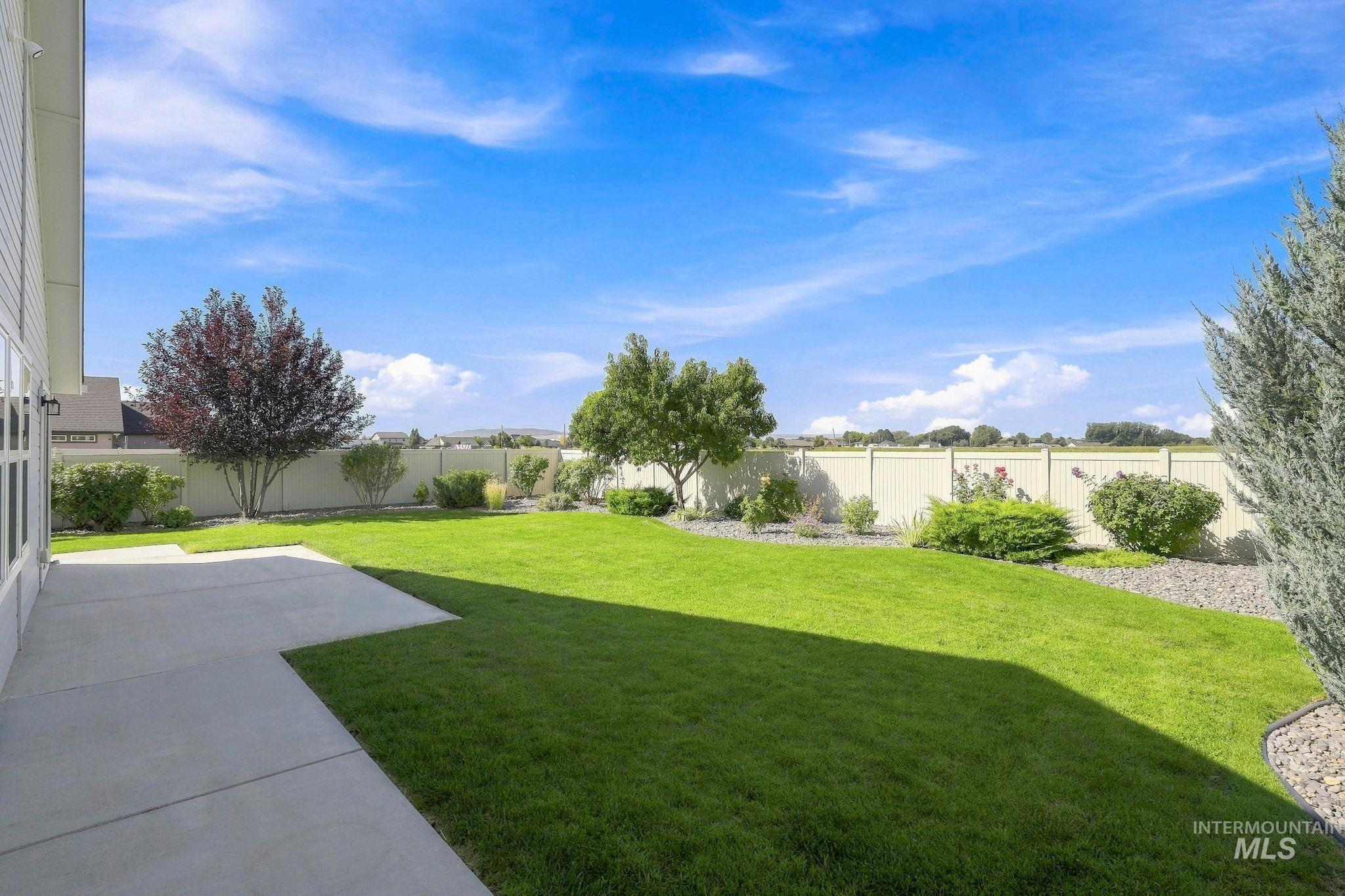 15159 N Fishing Creek Ave, Nampa, Idaho 83651, 3 Bedrooms, 2 Bathrooms, Residential For Sale, Price $415,555, 98999684