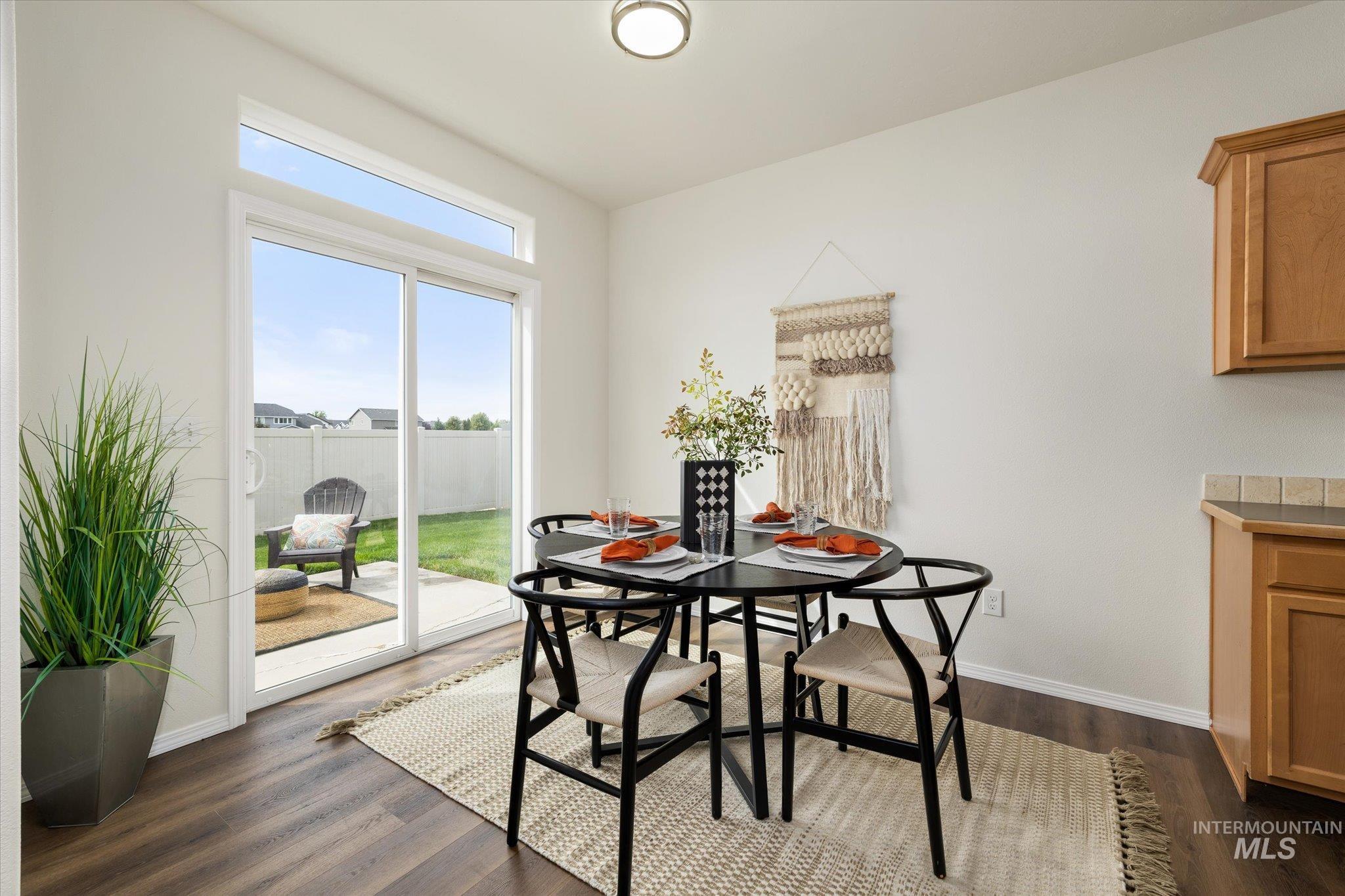 6157 N Silver Elm Way, Meridian, Idaho 83646, 3 Bedrooms, 2 Bathrooms, Residential For Sale, Price $450,000, 98999690