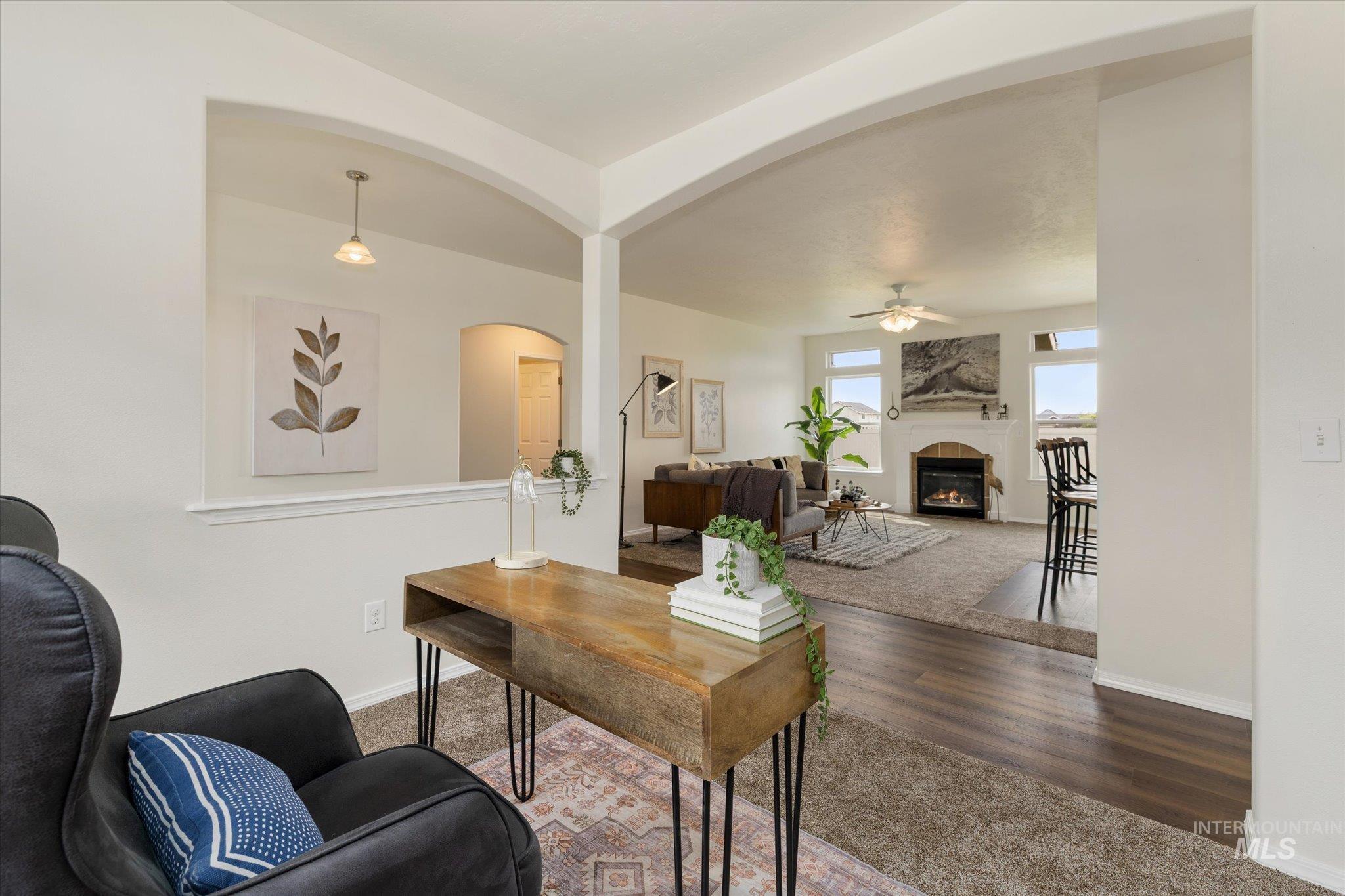 6157 N Silver Elm Way, Meridian, Idaho 83646, 3 Bedrooms, 2 Bathrooms, Residential For Sale, Price $450,000, 98999690