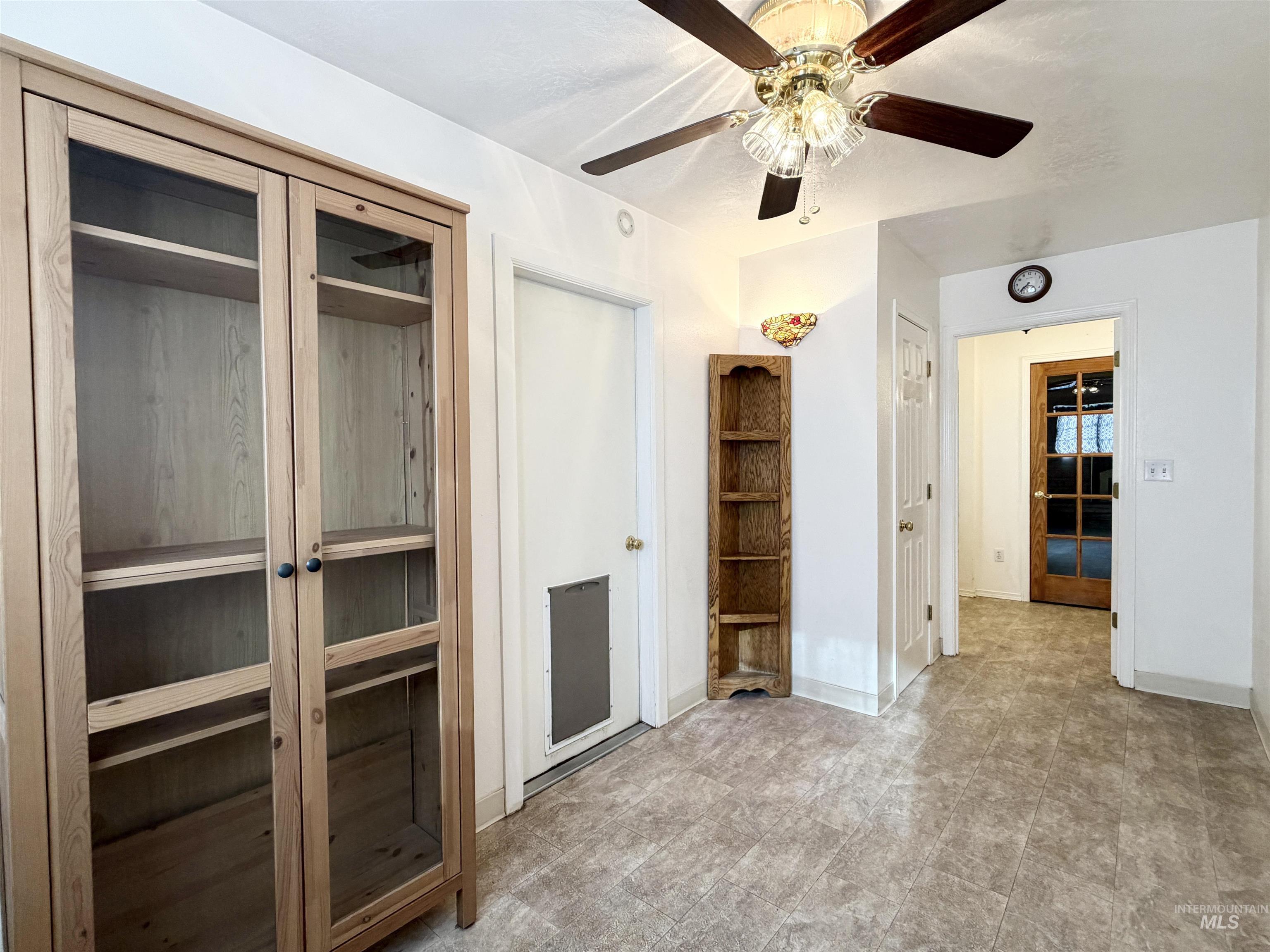 1249 Evergreen Dr., Twin Falls, Idaho 83301, 7 Bedrooms, 3 Bathrooms, Residential For Sale, Price $449,000, 98999692