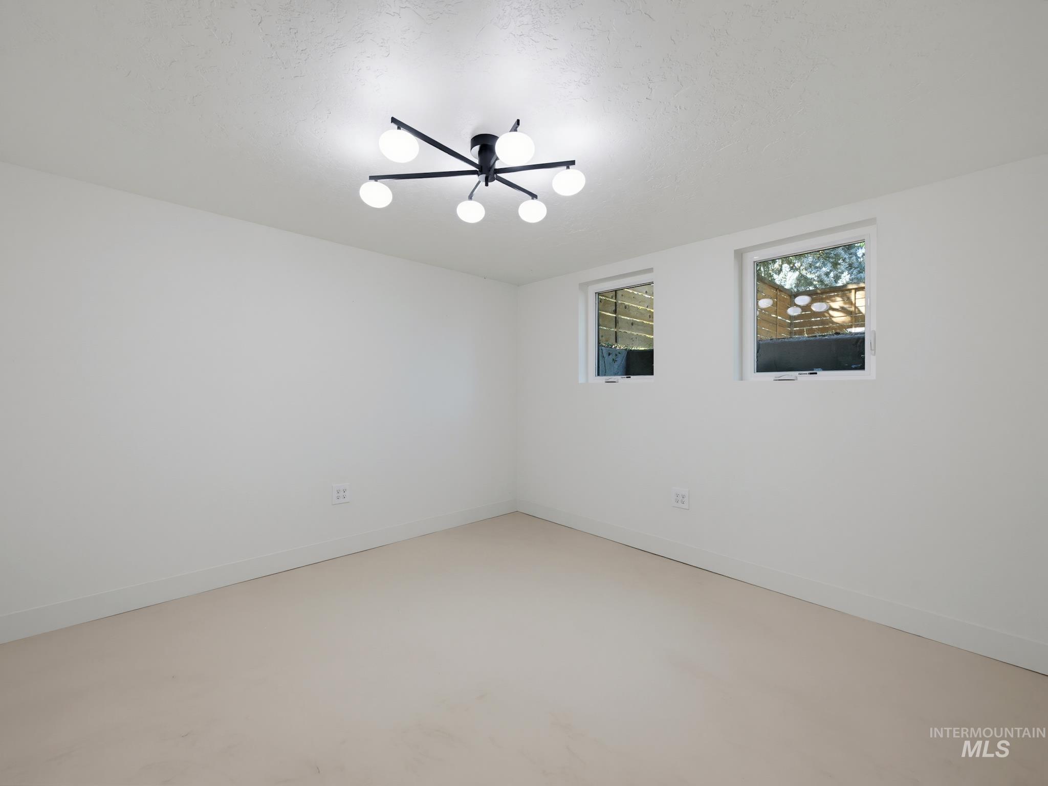1516 N 26th St, Boise, Idaho 83702, 4 Bedrooms, 2 Bathrooms, Residential For Sale, Price $850,000, 98999697