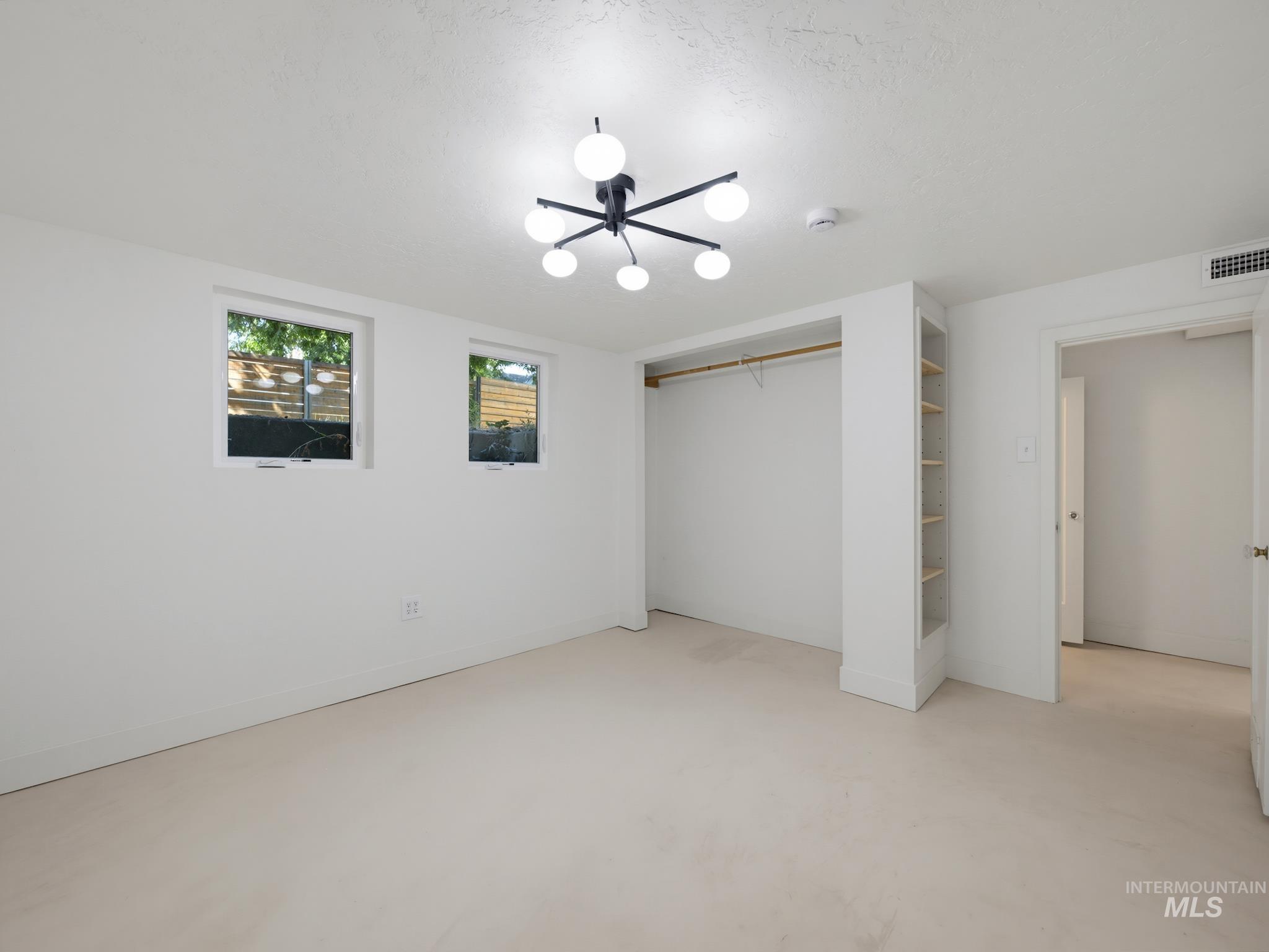 1516 N 26th St, Boise, Idaho 83702, 4 Bedrooms, 2 Bathrooms, Residential For Sale, Price $850,000, 98999697