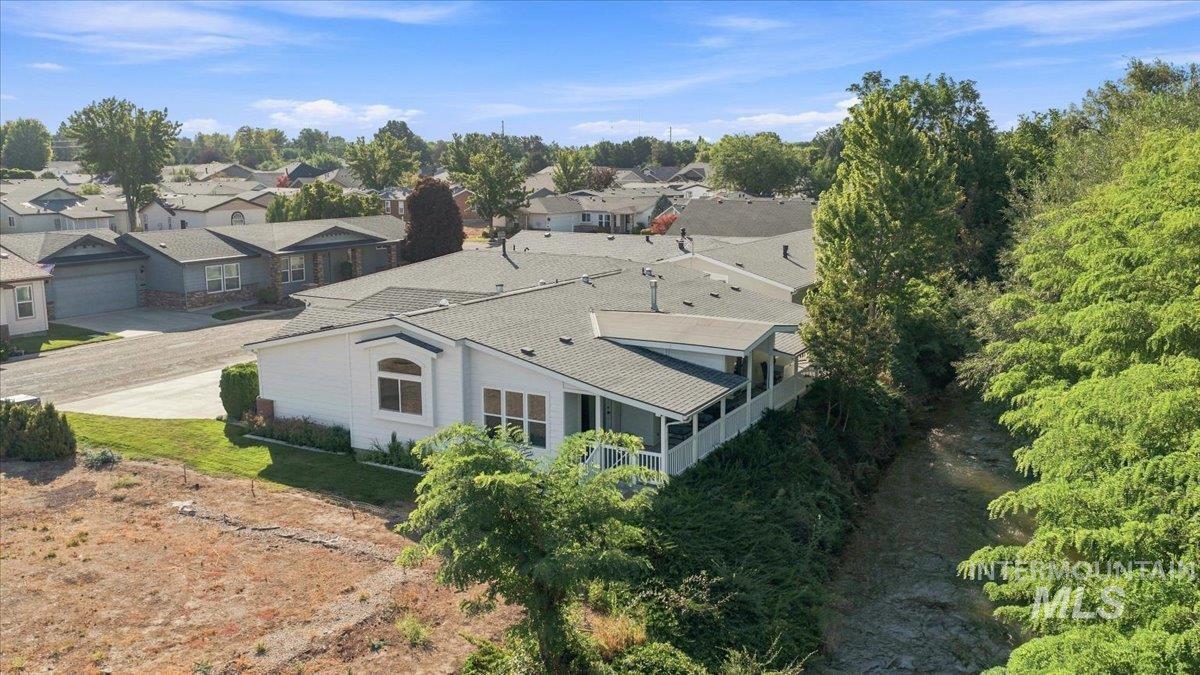 421 S Curtis RD, Boise, Idaho 83705, 4 Bedrooms, 2 Bathrooms, Residential For Sale, Price $320,000, 98999698