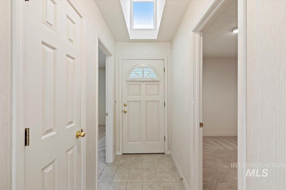 2056 N 28th, Boise, Idaho 83703, 2 Bedrooms, 2 Bathrooms, Residential For Sale, Price $425,900, 98999700