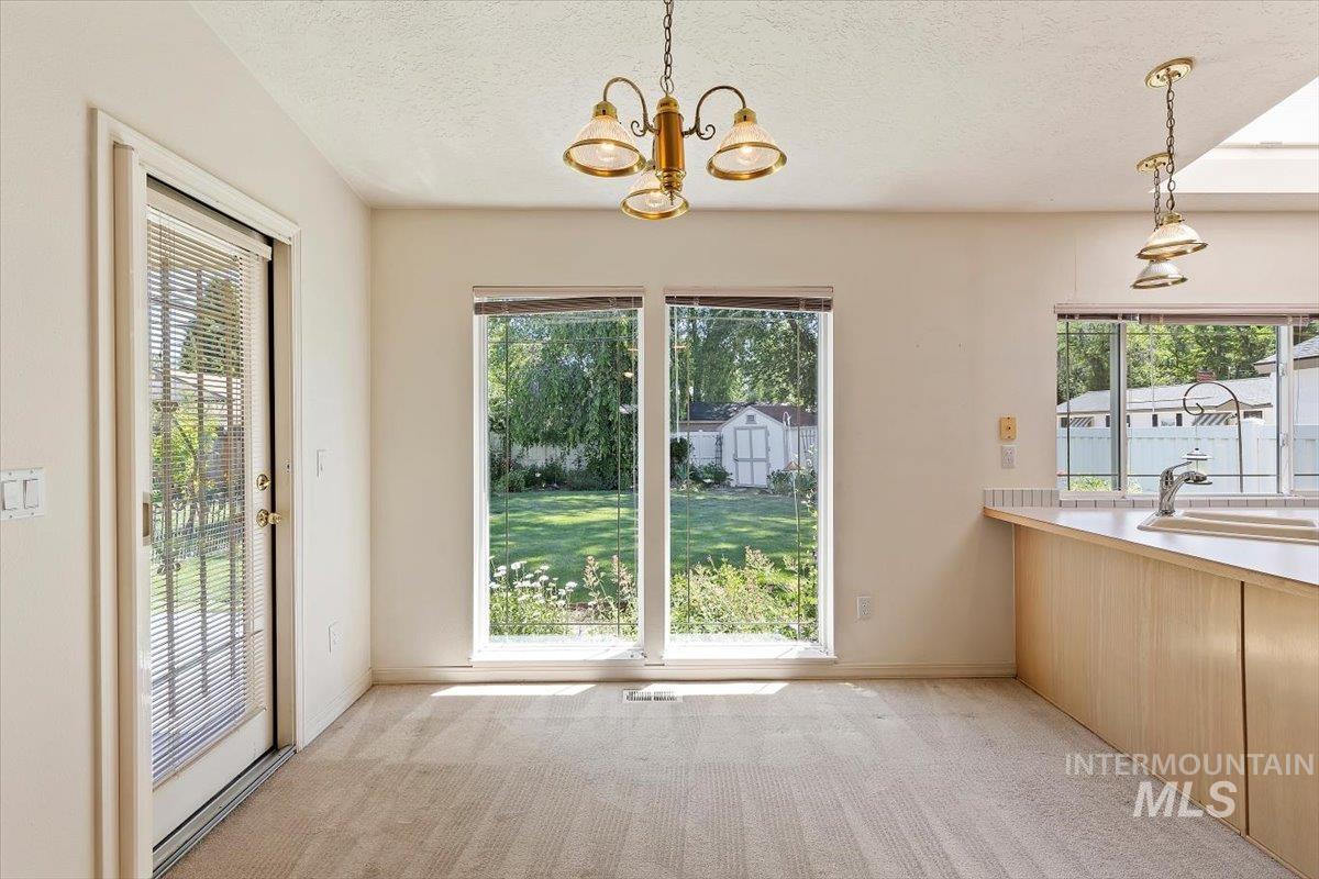 2056 N 28th, Boise, Idaho 83703, 2 Bedrooms, 2 Bathrooms, Residential For Sale, Price $425,900, 98999700