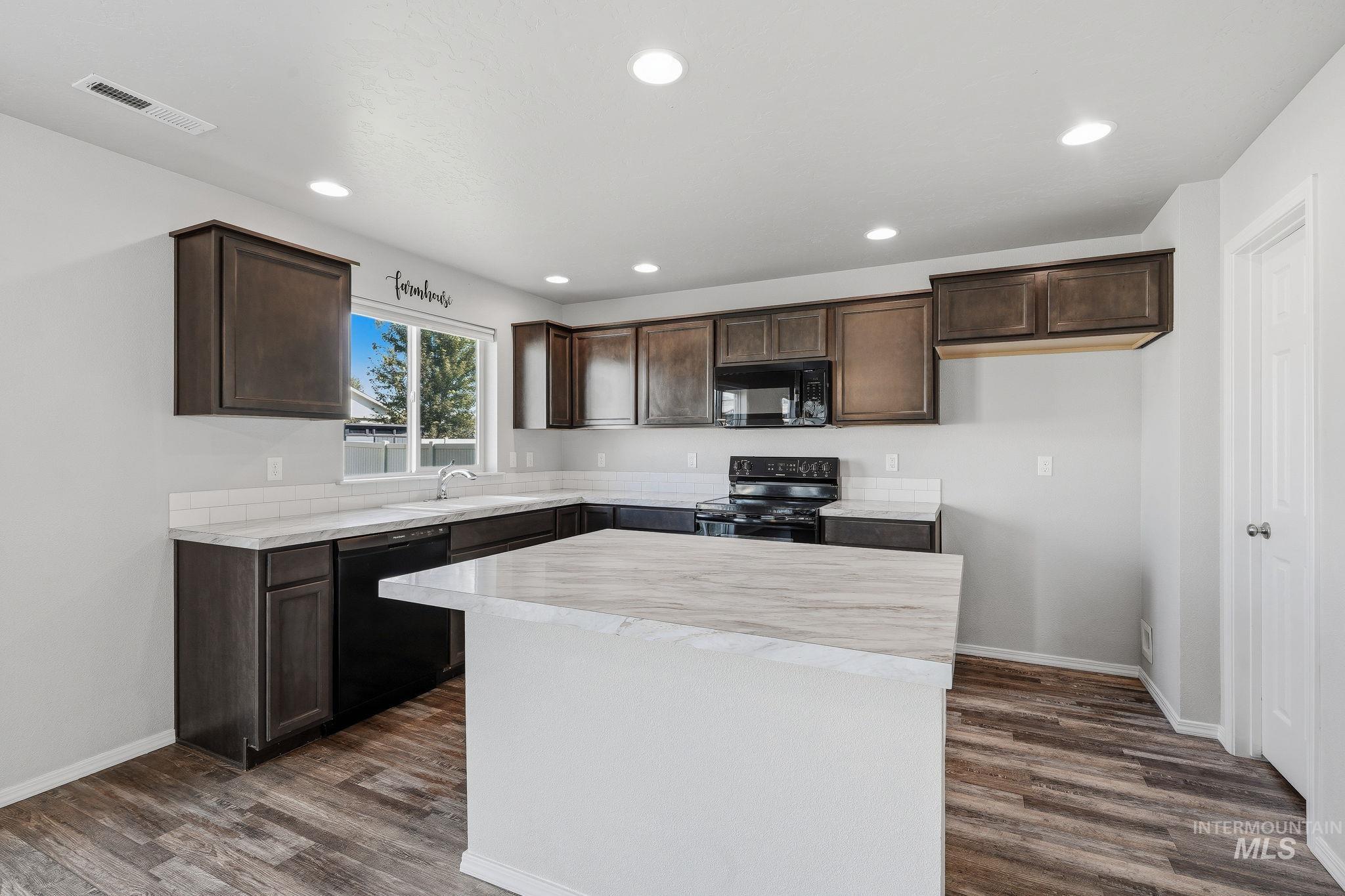 17766 E Pegram Way, Nampa, Idaho 83687, 4 Bedrooms, 2.5 Bathrooms, Residential For Sale, Price $439,990, 98999706