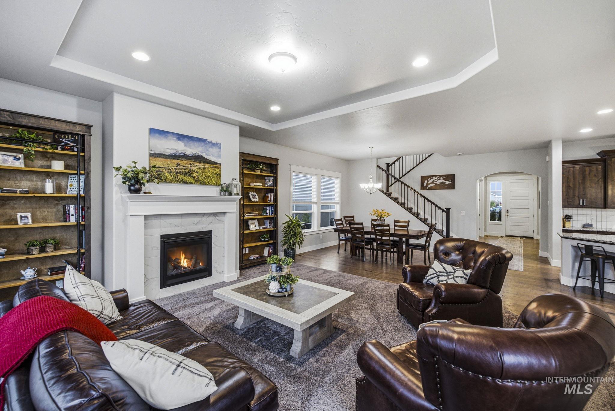 5459 W Philomena Dr., Meridian, Idaho 83646, 5 Bedrooms, 4 Bathrooms, Residential For Sale, Price $900,000, 98999707