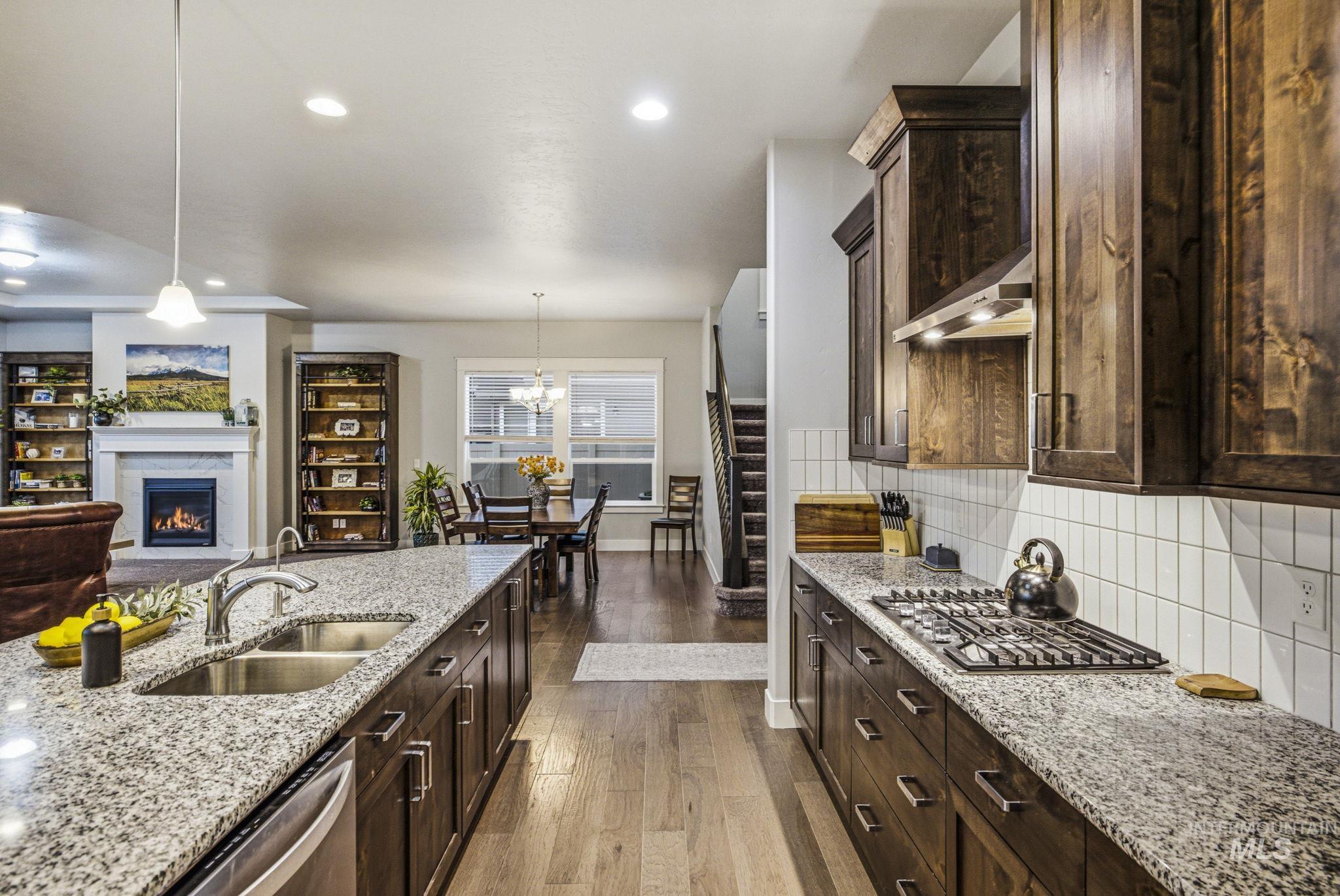 5459 W Philomena Dr., Meridian, Idaho 83646, 5 Bedrooms, 4 Bathrooms, Residential For Sale, Price $900,000, 98999707