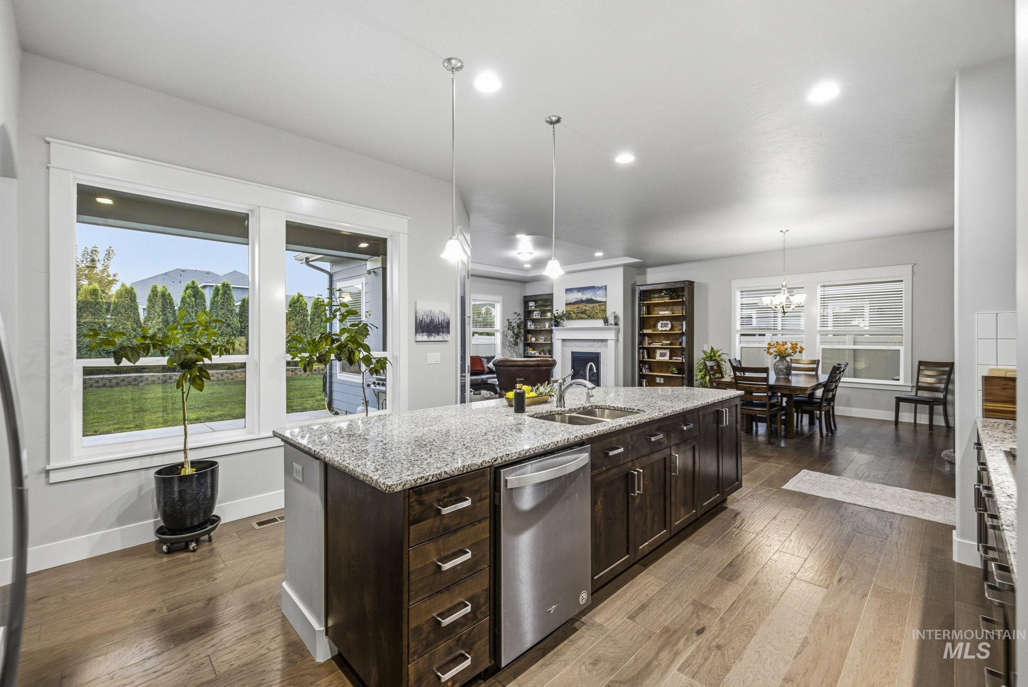 5459 W Philomena Dr., Meridian, Idaho 83646, 5 Bedrooms, 4 Bathrooms, Residential For Sale, Price $900,000, 98999707