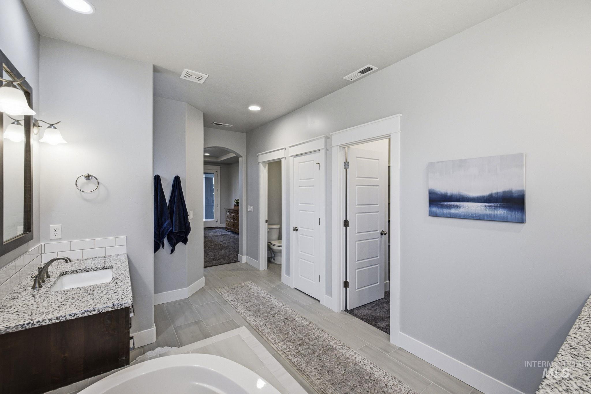 5459 W Philomena Dr., Meridian, Idaho 83646, 5 Bedrooms, 4 Bathrooms, Residential For Sale, Price $900,000, 98999707