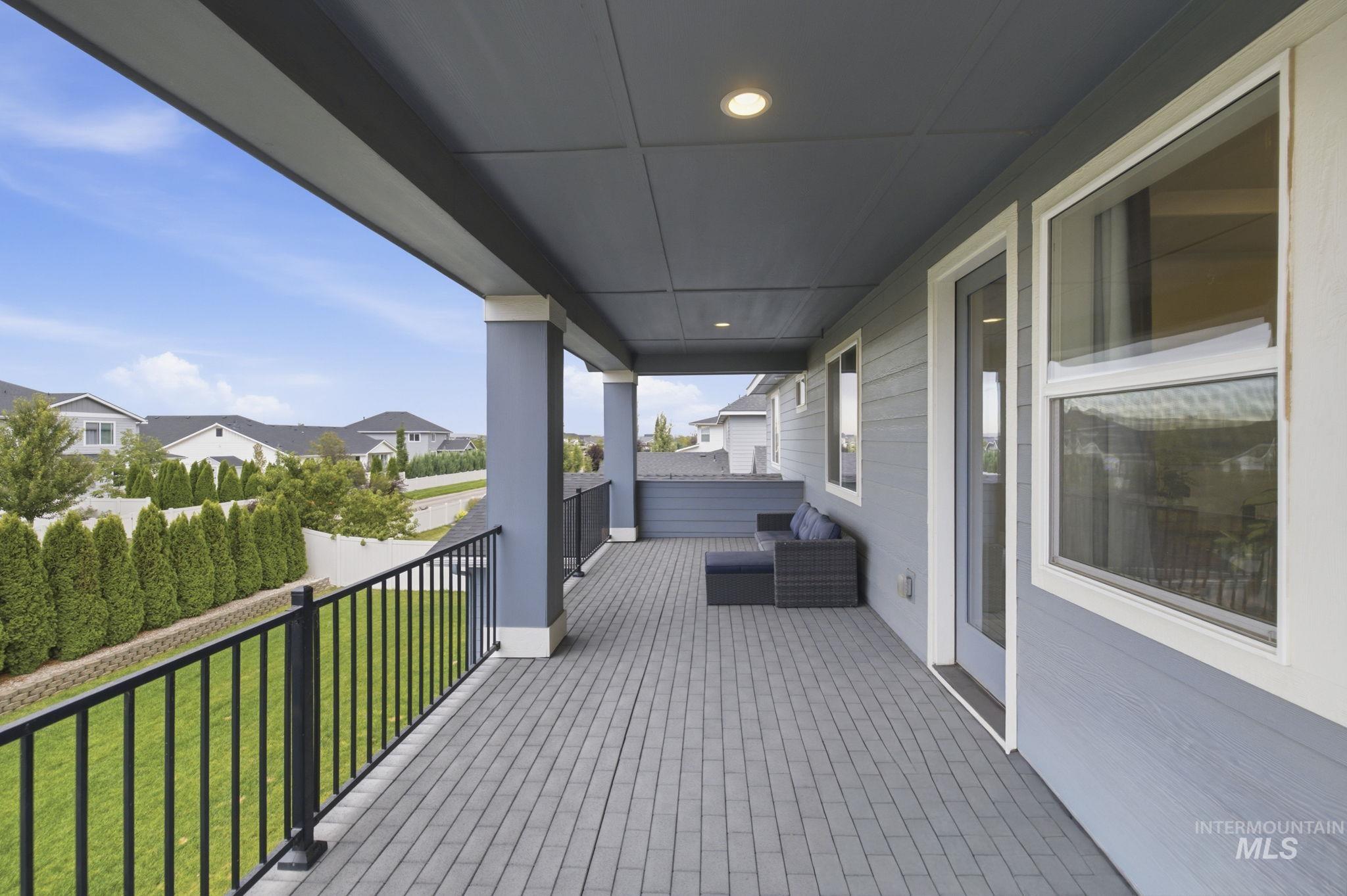 5459 W Philomena Dr., Meridian, Idaho 83646, 5 Bedrooms, 4 Bathrooms, Residential For Sale, Price $900,000, 98999707