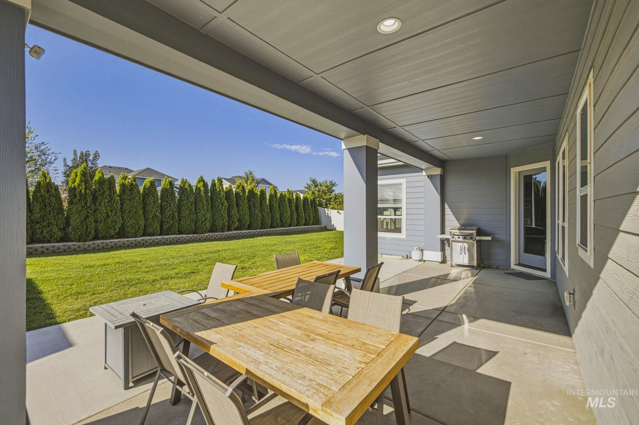 5459 W Philomena Dr., Meridian, Idaho 83646, 5 Bedrooms, 4 Bathrooms, Residential For Sale, Price $900,000, 98999707