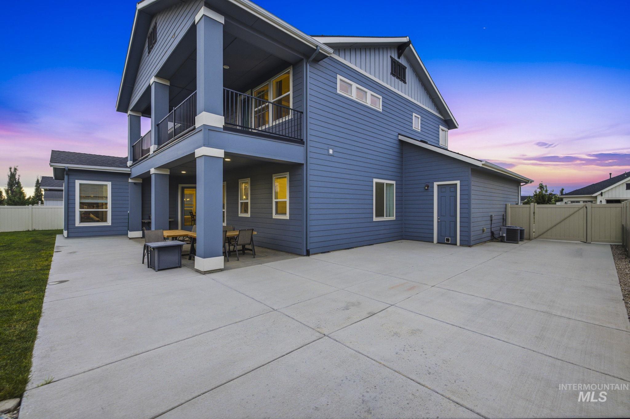 5459 W Philomena Dr., Meridian, Idaho 83646, 5 Bedrooms, 4 Bathrooms, Residential For Sale, Price $900,000, 98999707