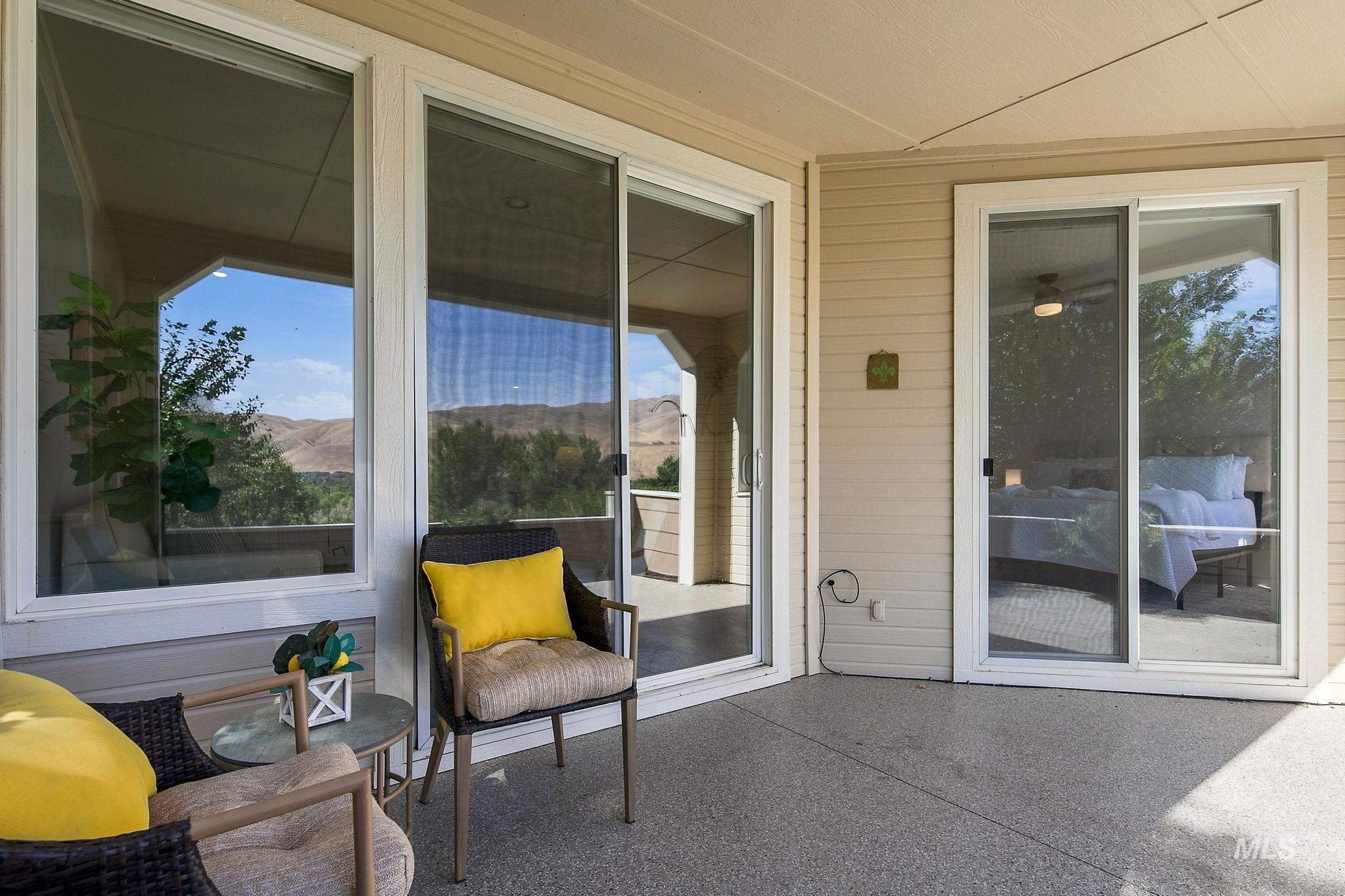 5170 S Surprise Way, Boise, Idaho 83716, 2 Bedrooms, 2 Bathrooms, Residential For Sale, Price $479,900, 98999708