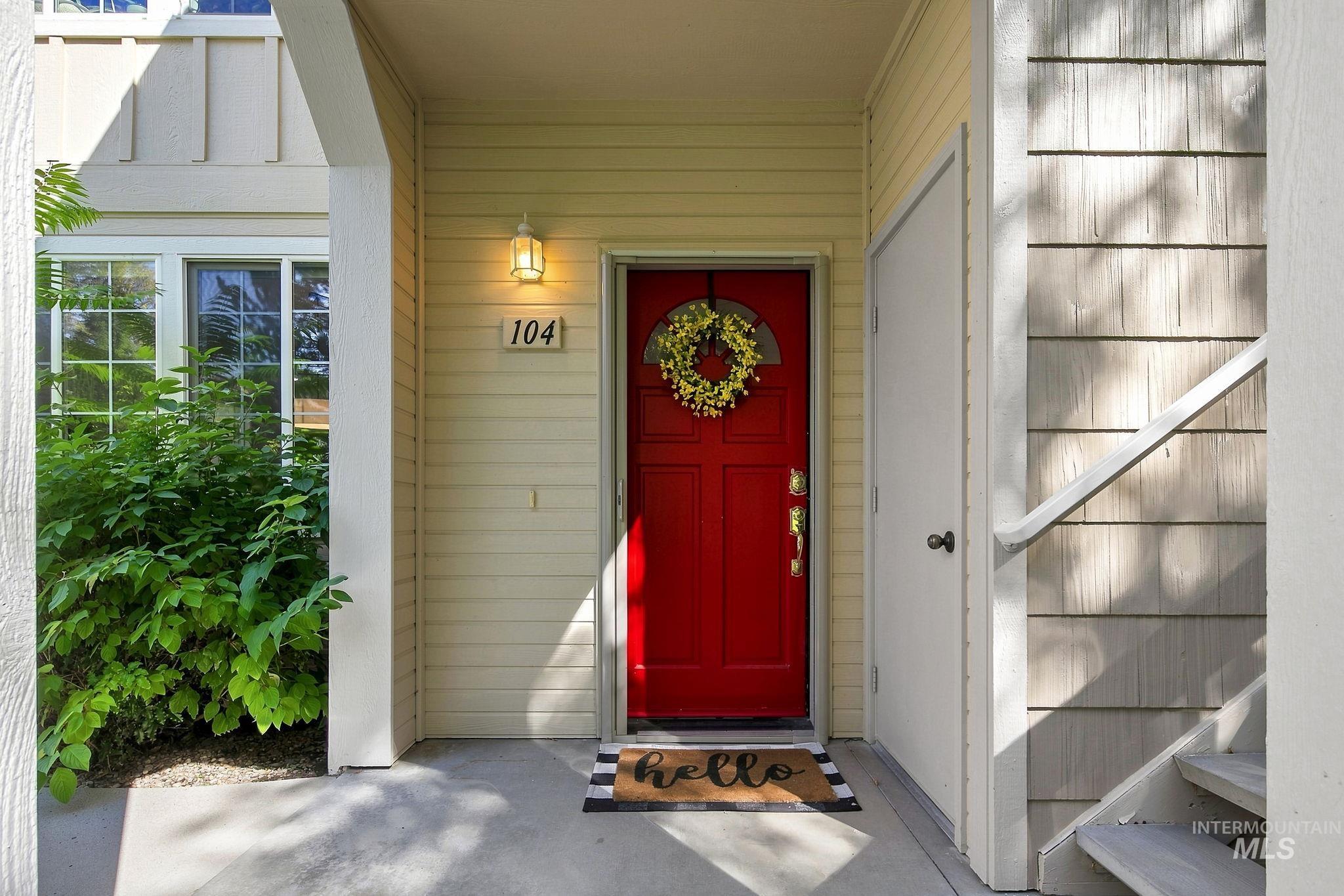 5170 S Surprise Way, Boise, Idaho 83716, 2 Bedrooms, 2 Bathrooms, Residential For Sale, Price $479,900, 98999708