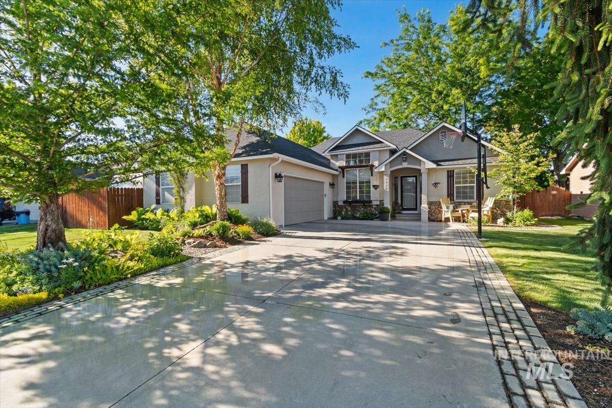 7519 Edgebrook, Nampa, Idaho 83687, 3 Bedrooms, 2 Bathrooms, Residential For Sale, Price $419,000, 98999709