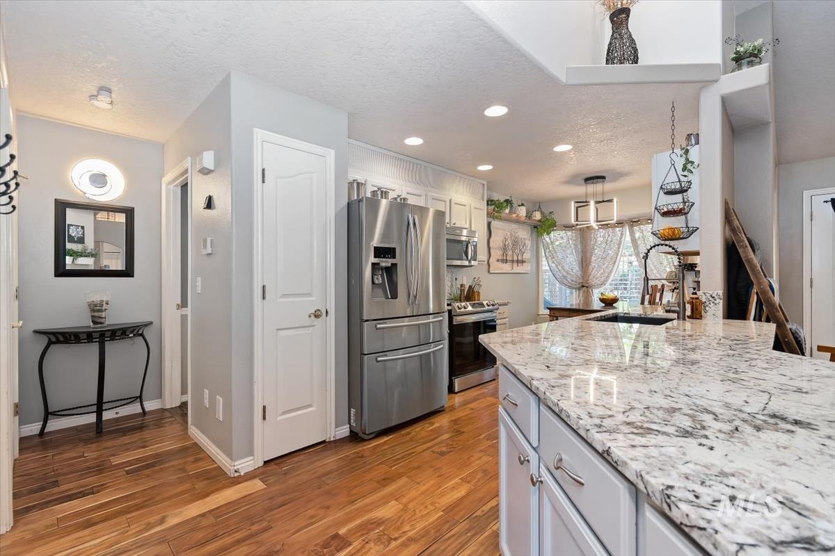 7519 Edgebrook, Nampa, Idaho 83687, 3 Bedrooms, 2 Bathrooms, Residential For Sale, Price $419,000, 98999709