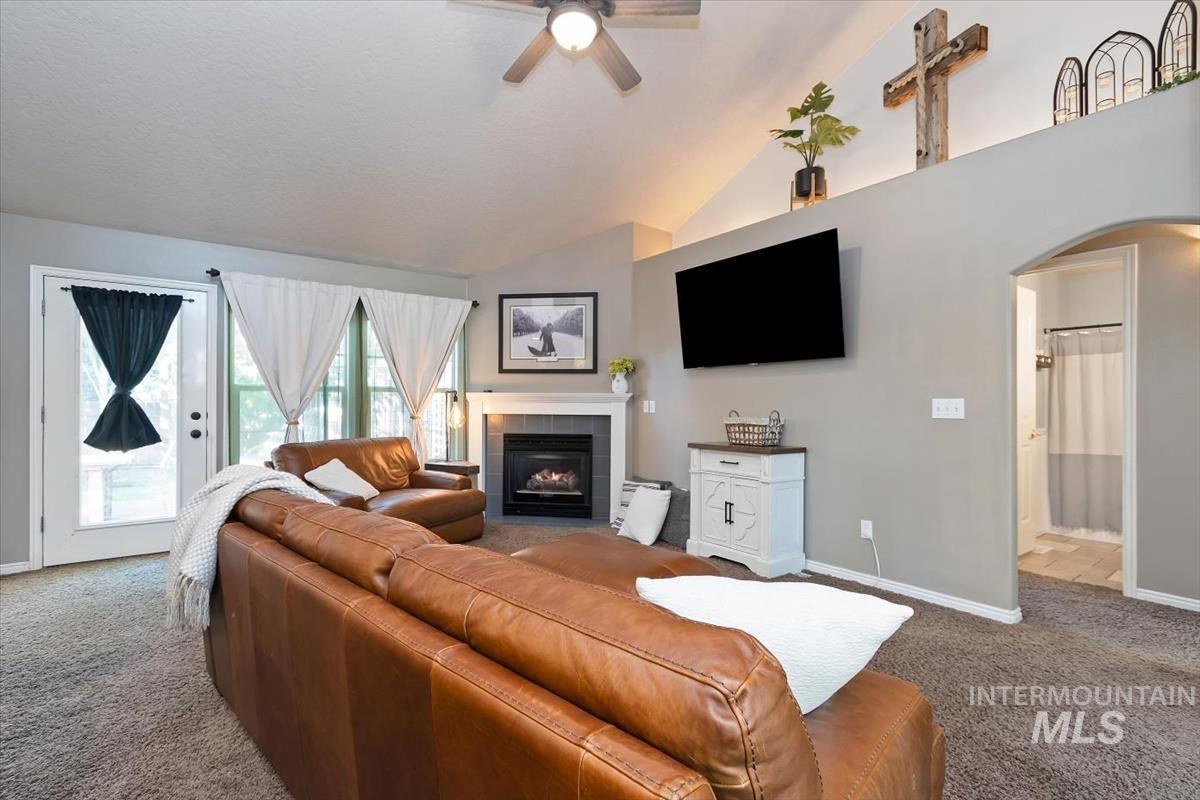 7519 Edgebrook, Nampa, Idaho 83687, 3 Bedrooms, 2 Bathrooms, Residential For Sale, Price $419,000, 98999709