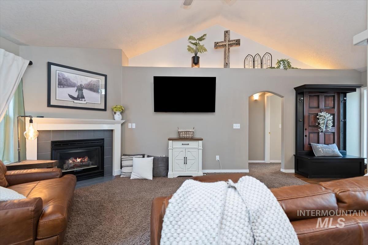 7519 Edgebrook, Nampa, Idaho 83687, 3 Bedrooms, 2 Bathrooms, Residential For Sale, Price $419,000, 98999709