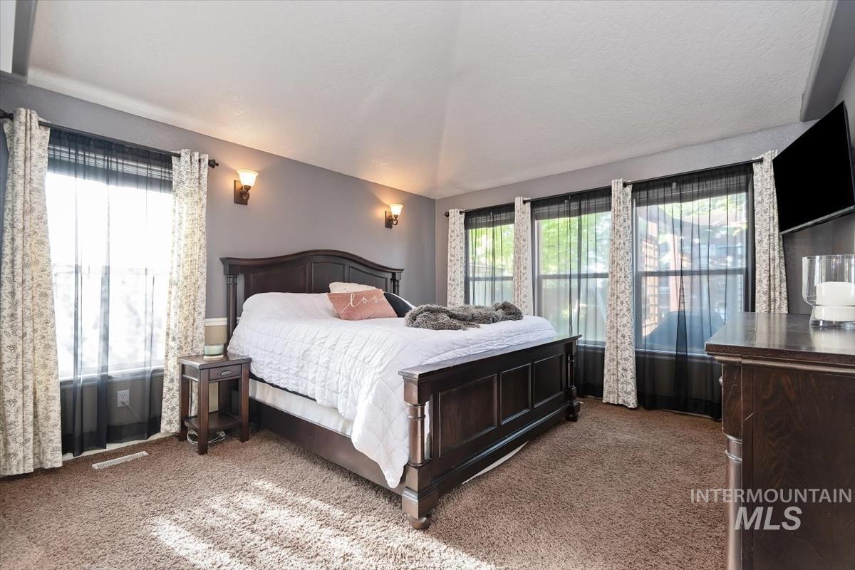 7519 Edgebrook, Nampa, Idaho 83687, 3 Bedrooms, 2 Bathrooms, Residential For Sale, Price $419,000, 98999709
