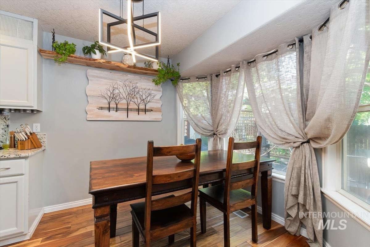 7519 Edgebrook, Nampa, Idaho 83687, 3 Bedrooms, 2 Bathrooms, Residential For Sale, Price $419,000, 98999709
