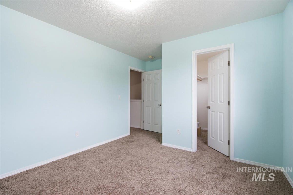 1975 W Ridge Pointe Ave, Nampa, Idaho 83651, 4 Bedrooms, 2.5 Bathrooms, Residential For Sale, Price $450,000, 98999710
