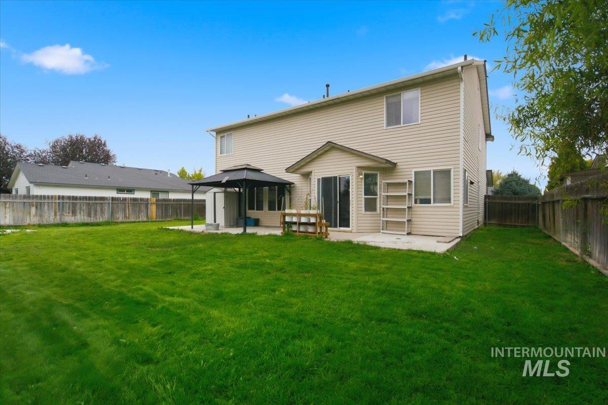 1975 W Ridge Pointe Ave, Nampa, Idaho 83651, 4 Bedrooms, 2.5 Bathrooms, Residential For Sale, Price $450,000, 98999710