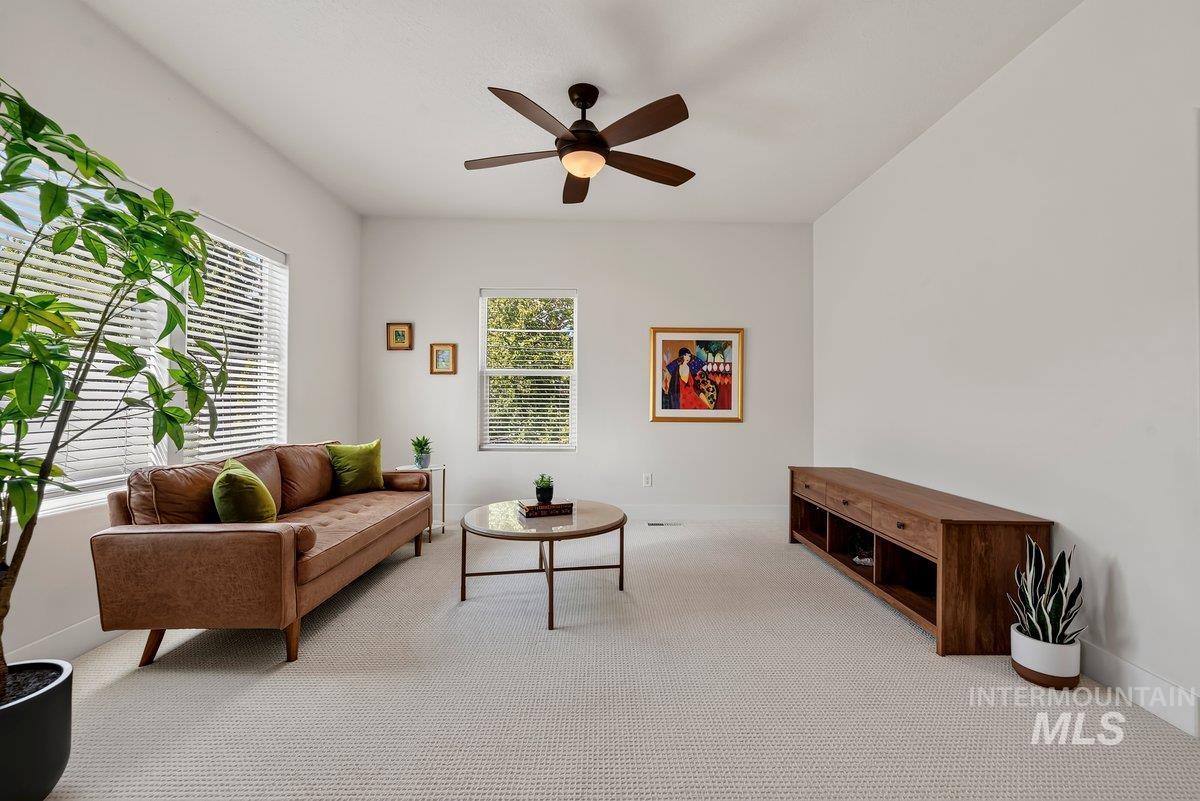1208 E E Spinnaker Lane, Boise, Idaho 83706, 4 Bedrooms, 2.5 Bathrooms, Residential For Sale, Price $799,000, 98999711