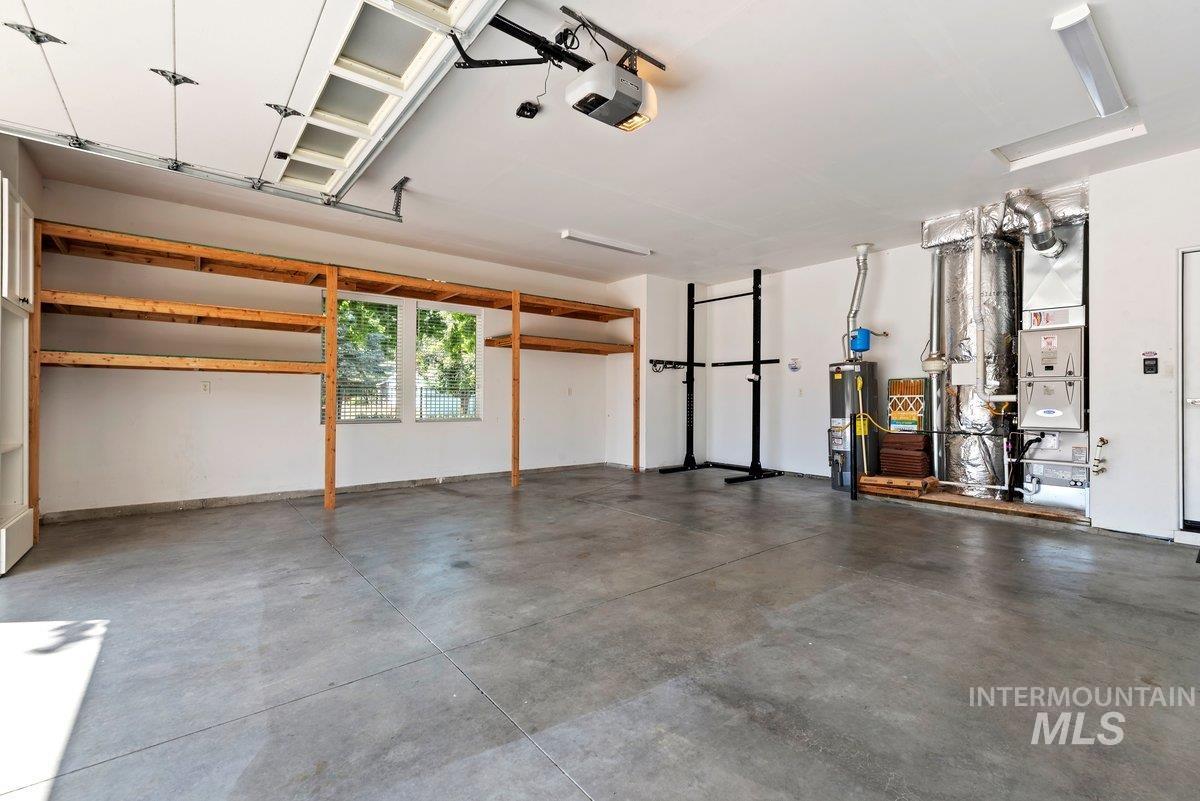 1208 E E Spinnaker Lane, Boise, Idaho 83706, 4 Bedrooms, 2.5 Bathrooms, Residential For Sale, Price $799,000, 98999711