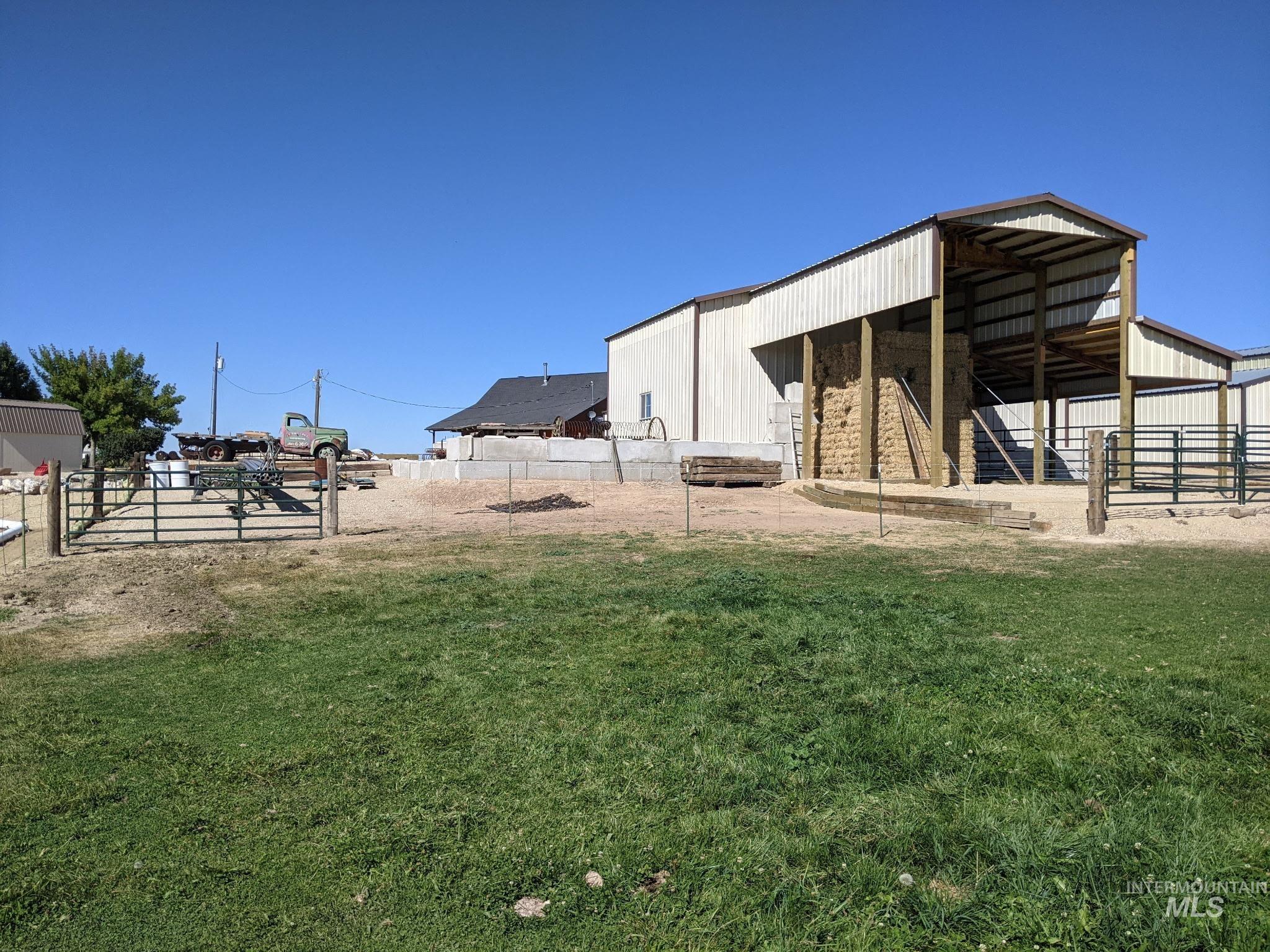 6321 Bennett Rd, Nampa, Idaho 83686, 2 Bedrooms, 2 Bathrooms, Residential For Sale, Price $1,300,000, 98999713