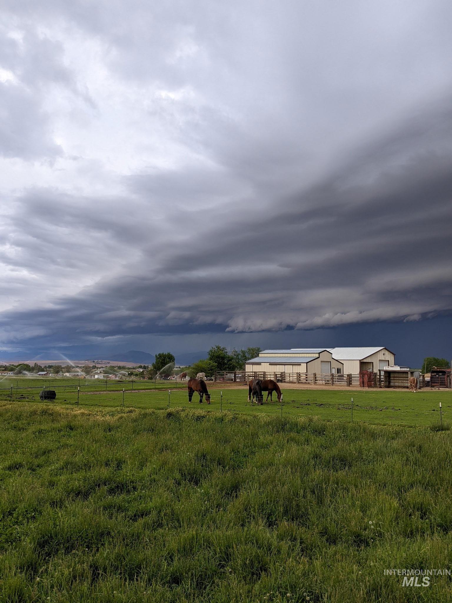 6321 Bennett Rd, Nampa, Idaho 83686, 2 Bedrooms, 2 Bathrooms, Residential For Sale, Price $1,300,000, 98999713
