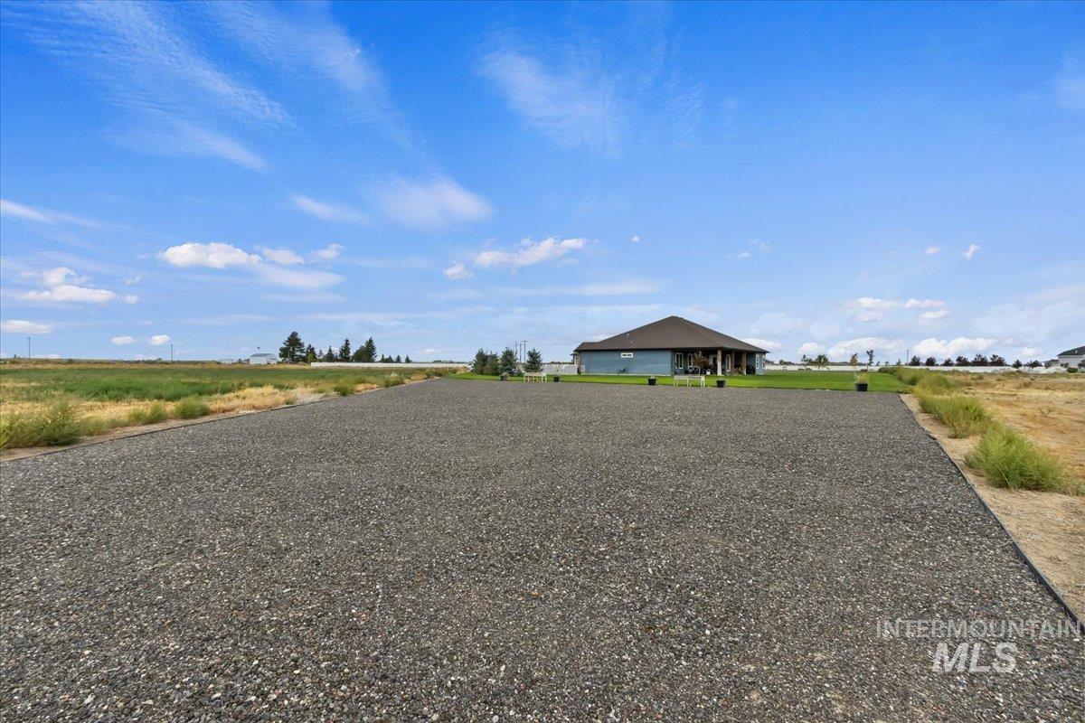 377 Skyline Dr, Rupert, Idaho 83350, 3 Bedrooms, 2.5 Bathrooms, Residential For Sale, Price $729,900, 98999714