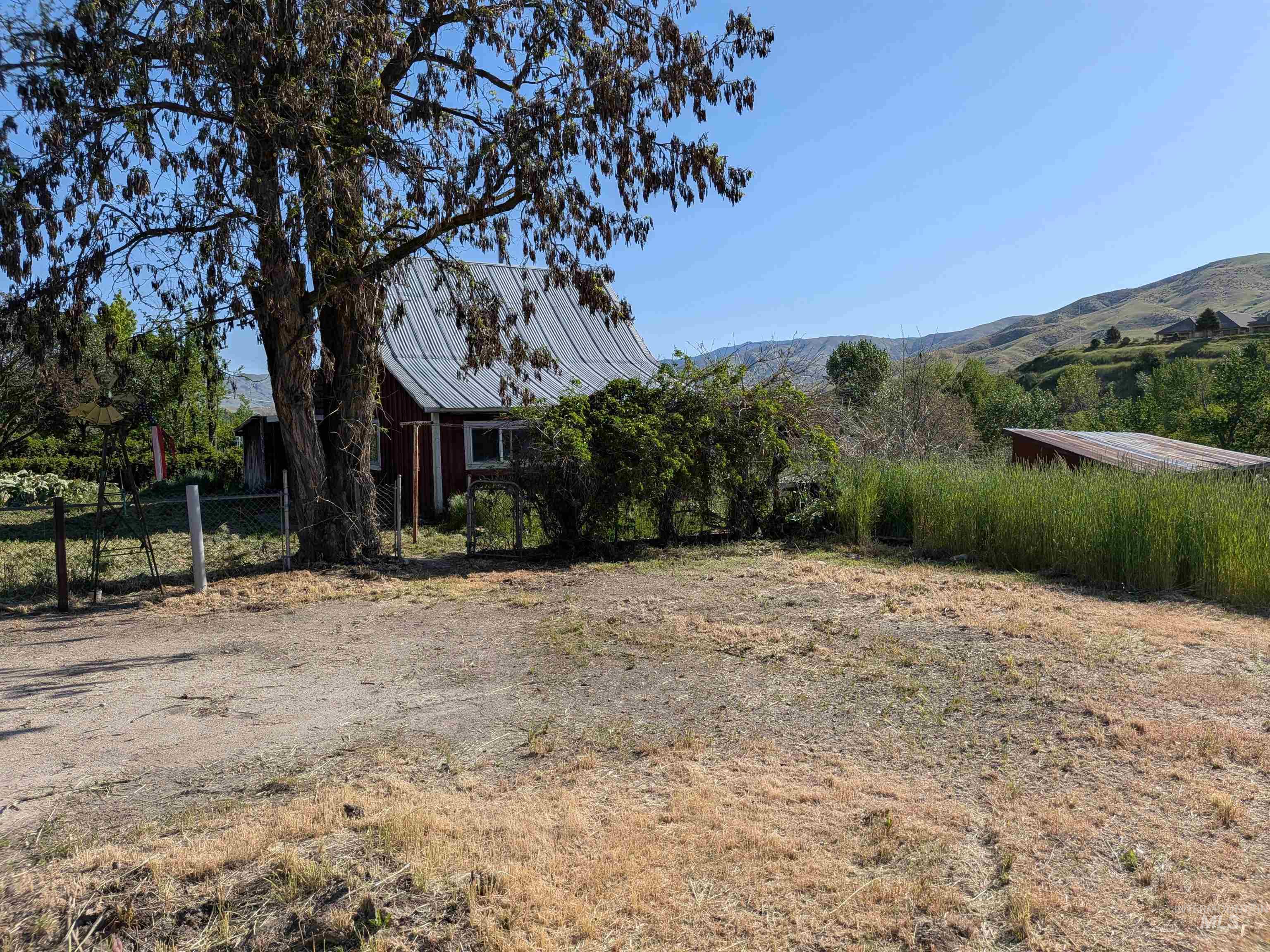 355 Highway 55, Horseshoe Bend, Idaho 83629, 2 Bedrooms, 1 Bathroom, Residential For Sale, Price $175,000, 98999717